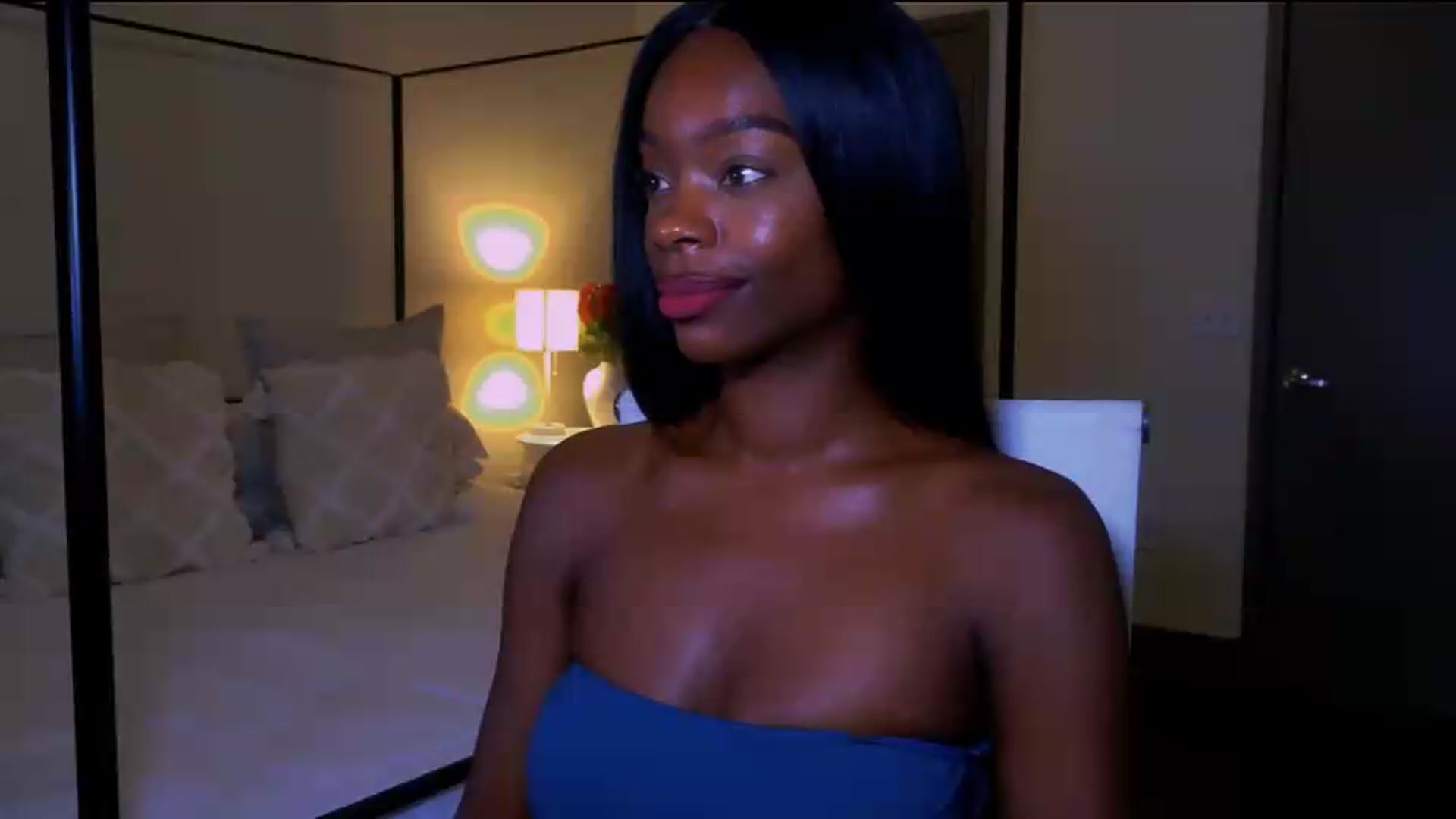 Gallery image thumbnail from Zadira's myfreecams stream on, 07/04/2026, 03:32 image 13 of 20