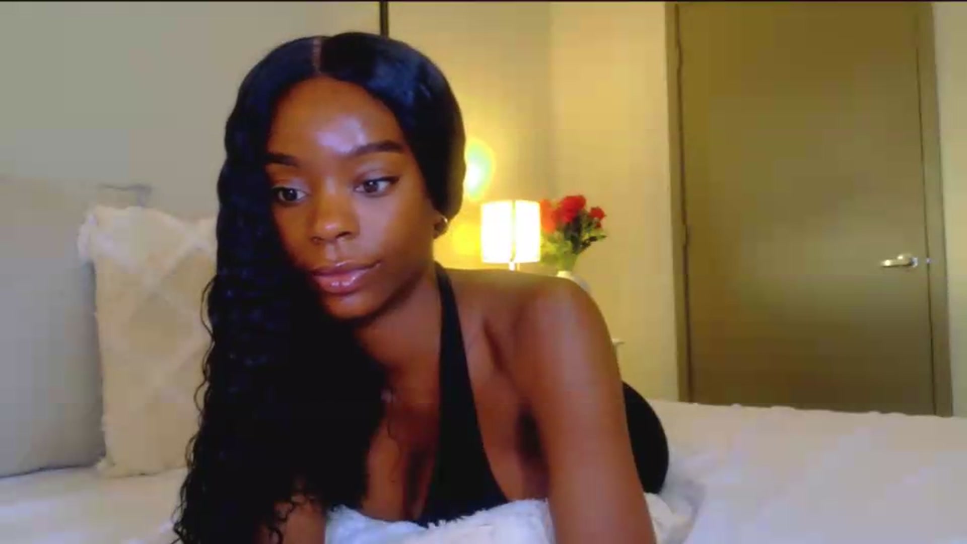 Gallery image thumbnail from Zadira's myfreecams stream on, 07/07/2026, 24:58 image 9 of 20