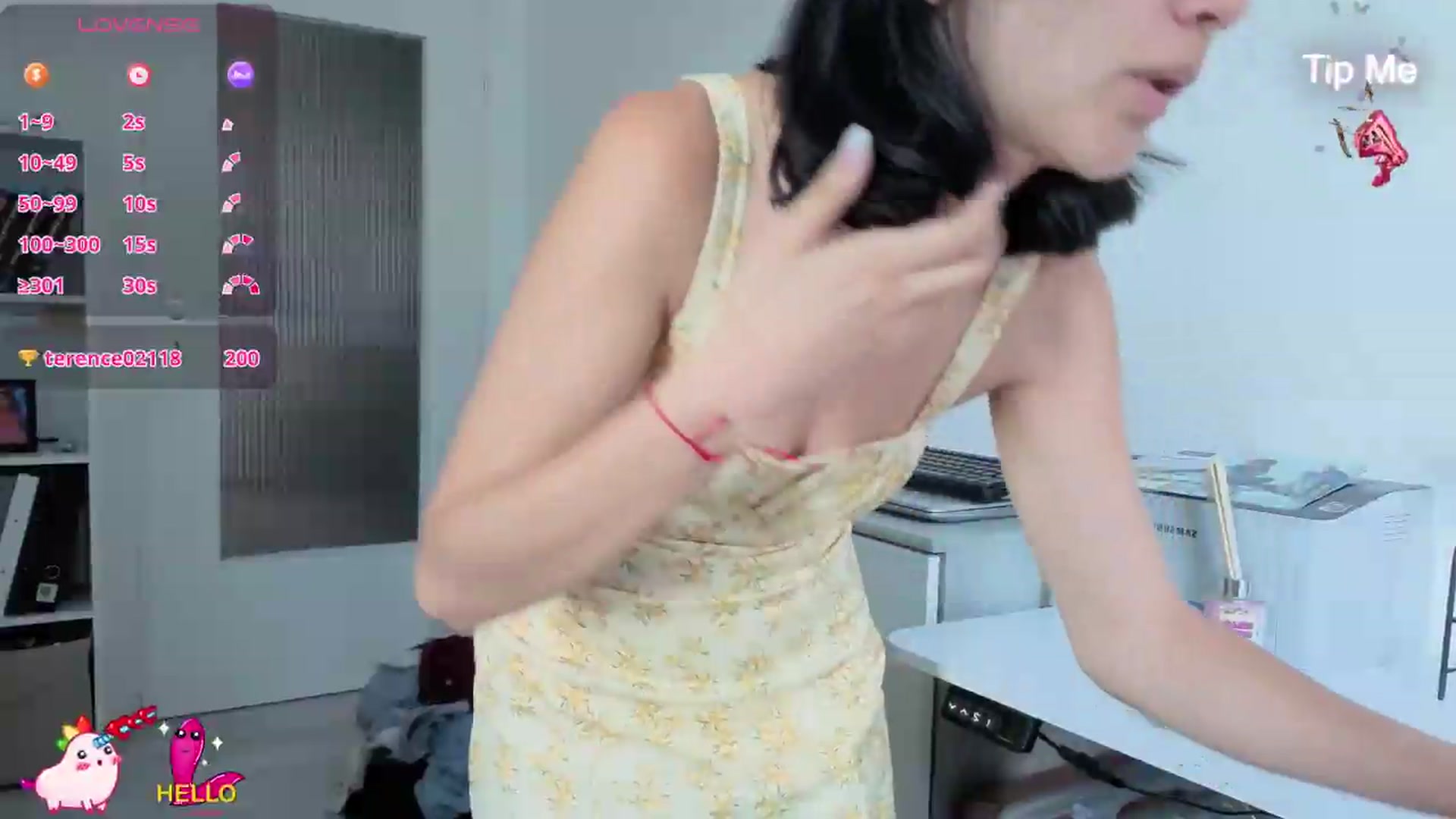 Gallery image thumbnail from Zafiro10's myfreecams stream on, 08/02/2026, 15:21 image 4 of 20