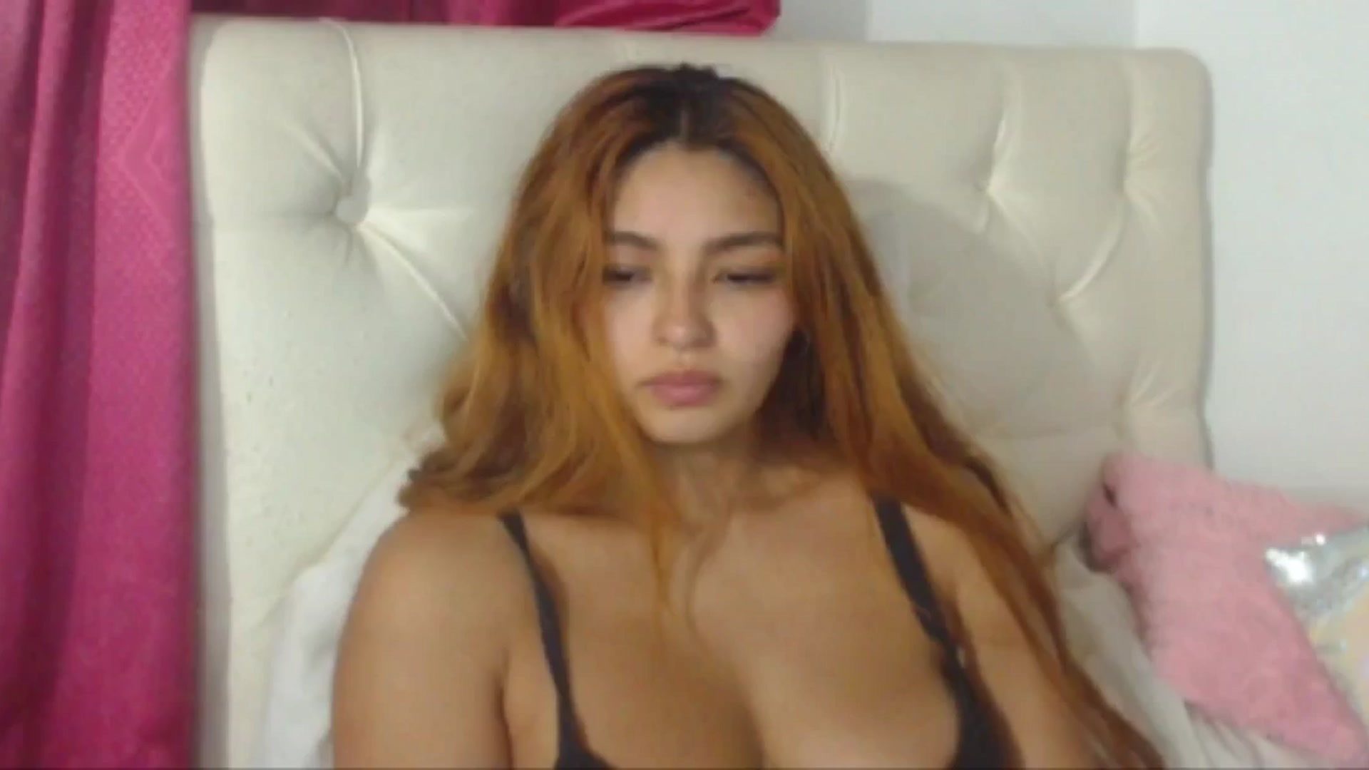 Gallery image thumbnail from Zafyr4's myfreecams stream on, 06/18/2024, 05:16 image 18 of 20
