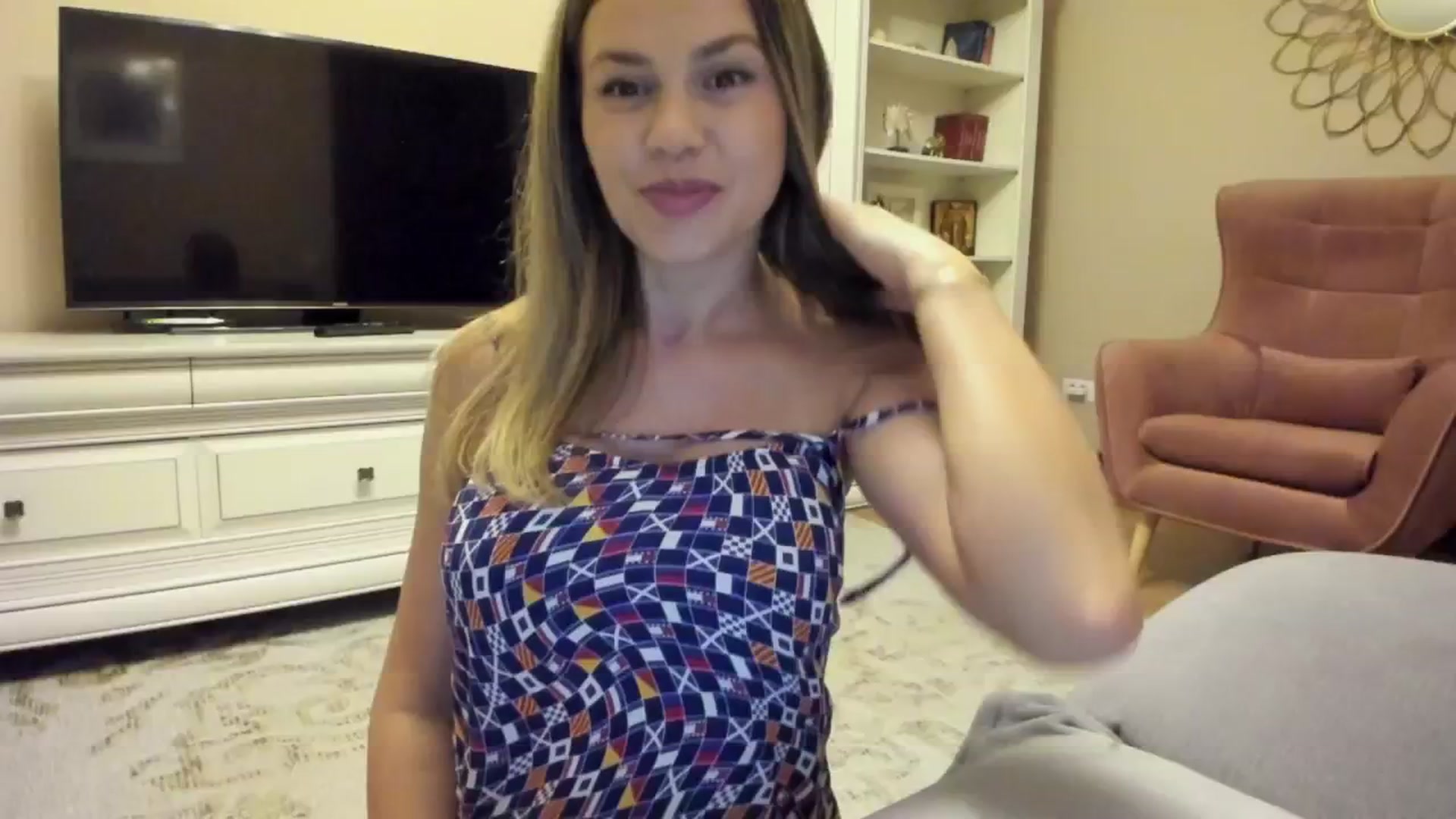 Gallery image thumbnail from Zamioculcas's myfreecams stream on, 06/13/2024, 21:52 image 11 of 20