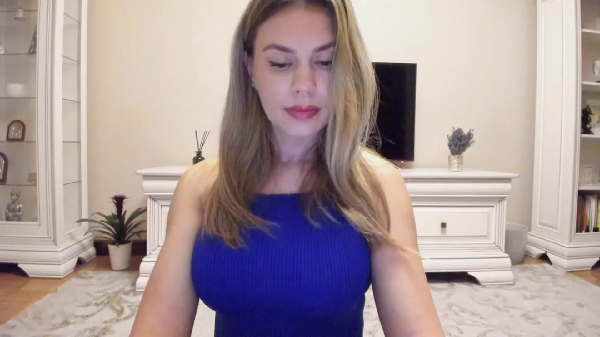 Gallery image thumbnail from Zamioculcas's myfreecams stream on, 07/04/2024, 02:42 image 19 of 20