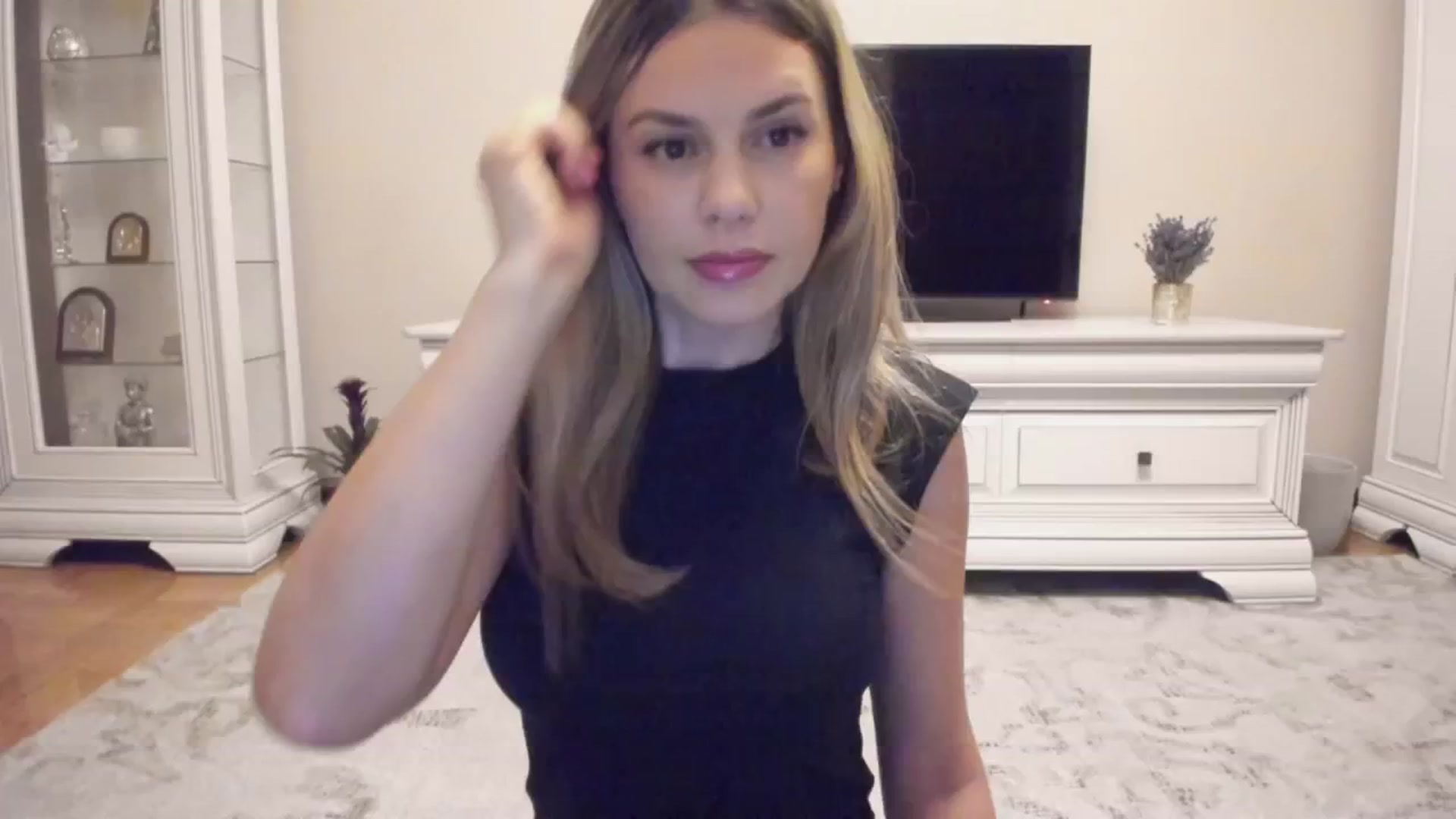 Gallery image thumbnail from Zamioculcas's myfreecams stream on, 07/15/2024, 02:17 image 1 of 20