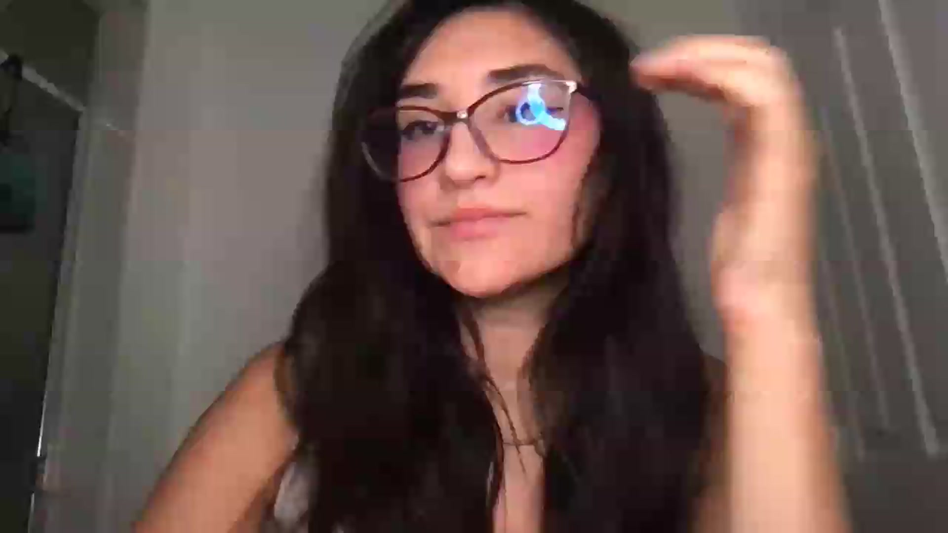 Gallery image thumbnail from ZaraBabes's myfreecams stream on, 07/13/2026, 04:07 image 13 of 20
