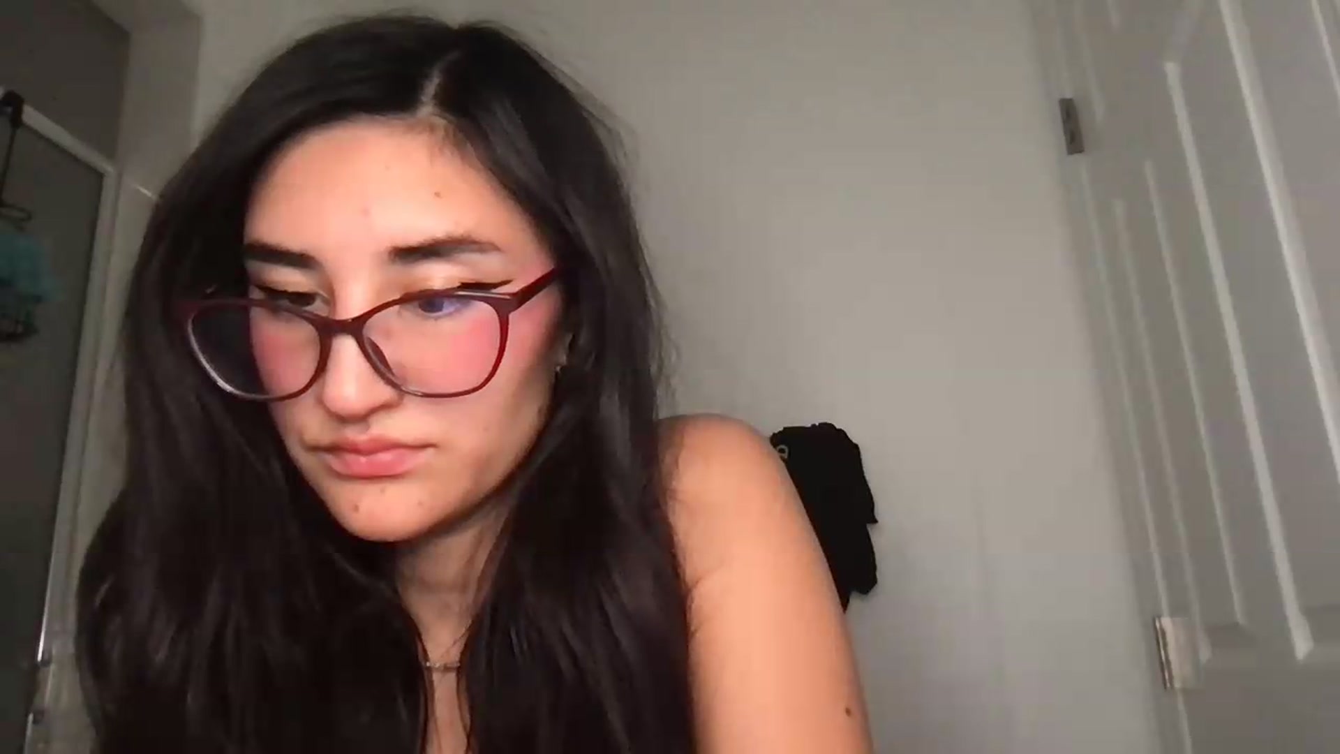 Gallery image thumbnail from ZaraBabes's myfreecams stream on, 07/13/2026, 04:07 image 14 of 20