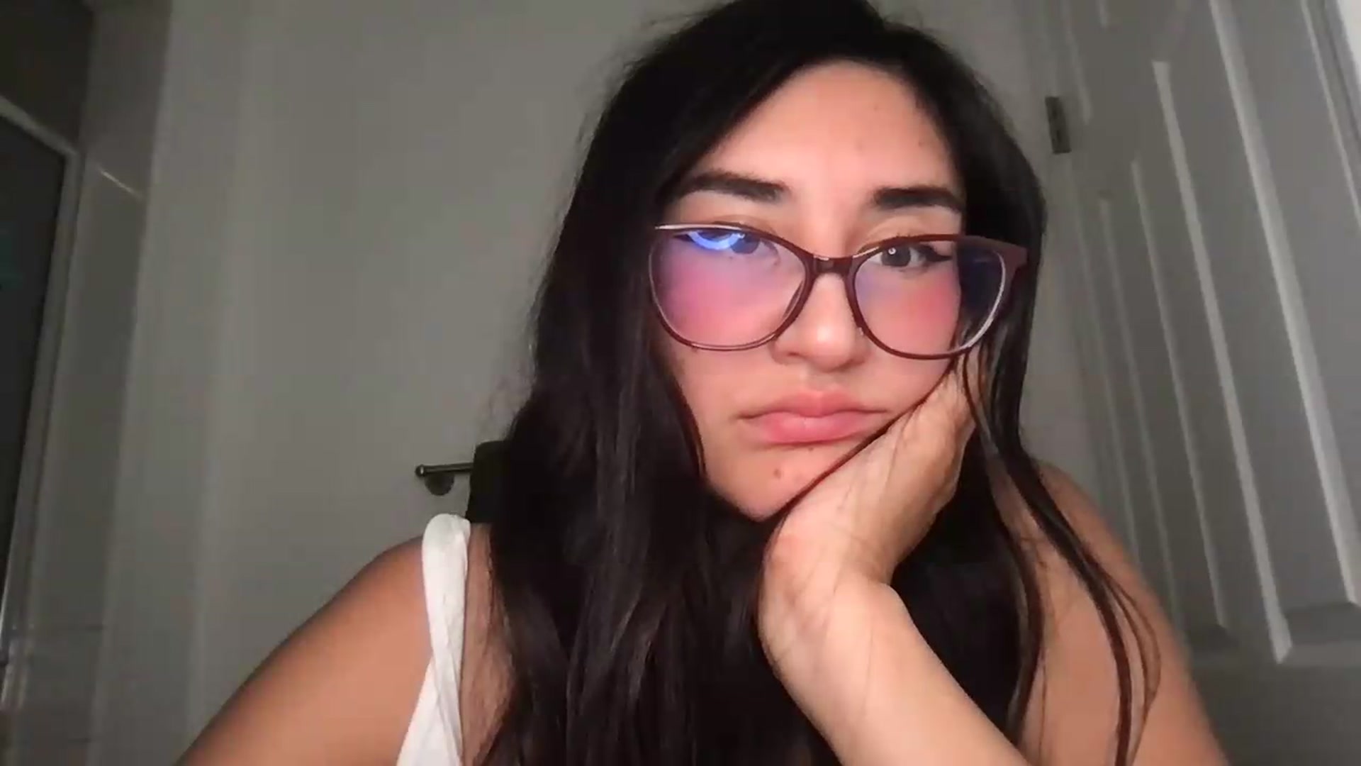 Gallery image thumbnail from ZaraBabes's myfreecams stream on, 07/13/2026, 04:07 image 18 of 20