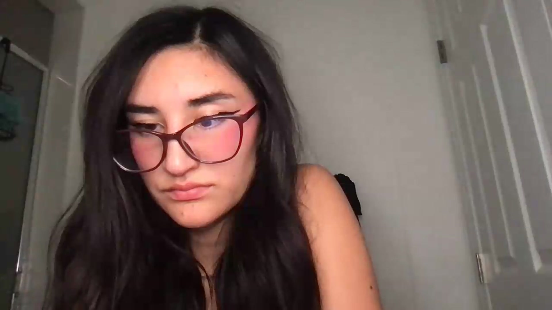 Gallery image thumbnail from ZaraBabes's myfreecams stream on, 07/13/2026, 04:07 image 15 of 20