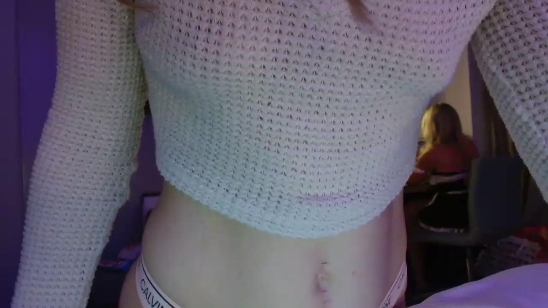 Gallery image thumbnail from Zara_oxox's myfreecams stream on, 11/26/2022, 03:33 image 11 of 20