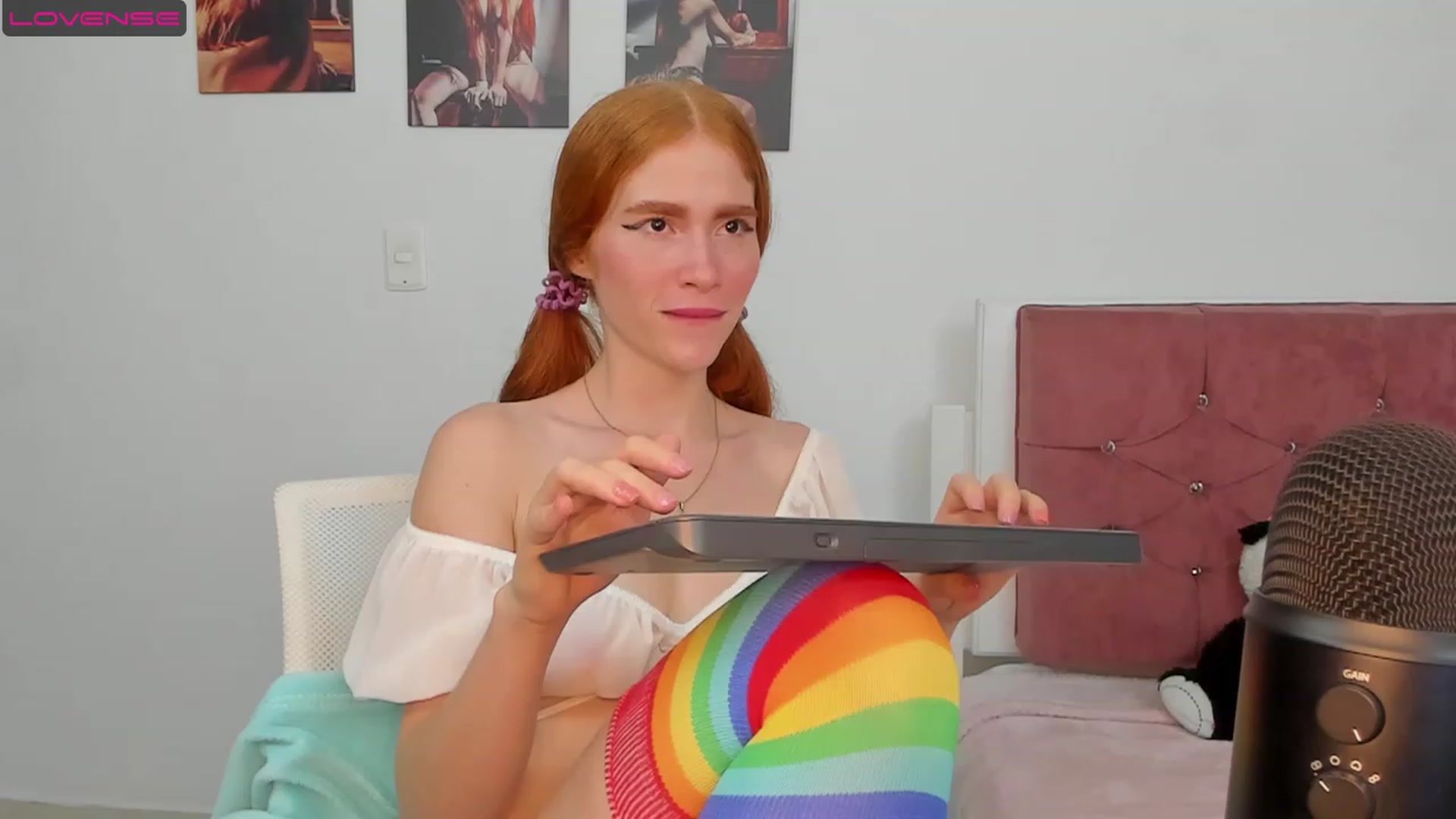 Gallery image thumbnail from Zathanna's myfreecams stream on, 08/11/2023, 02:01 image 6 of 20
