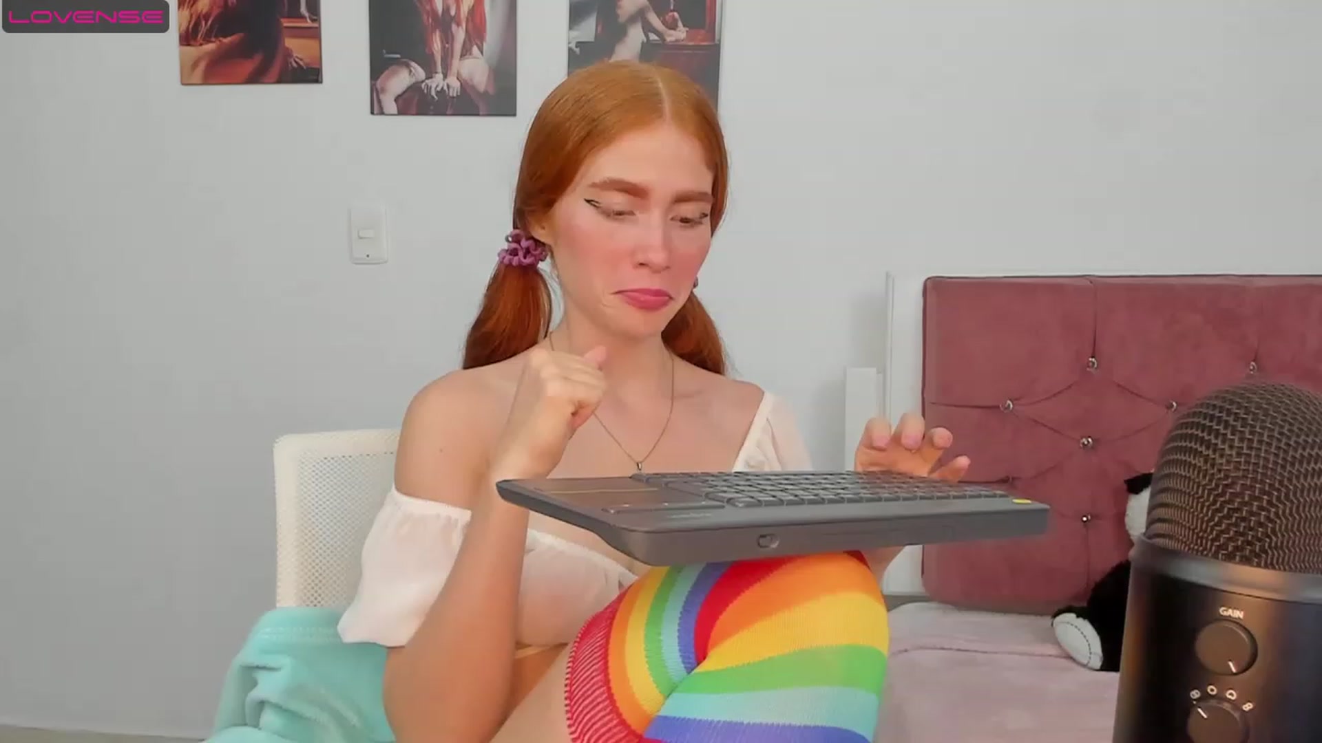 Gallery image thumbnail from Zathanna's myfreecams stream on, 08/11/2023, 02:01 image 1 of 20