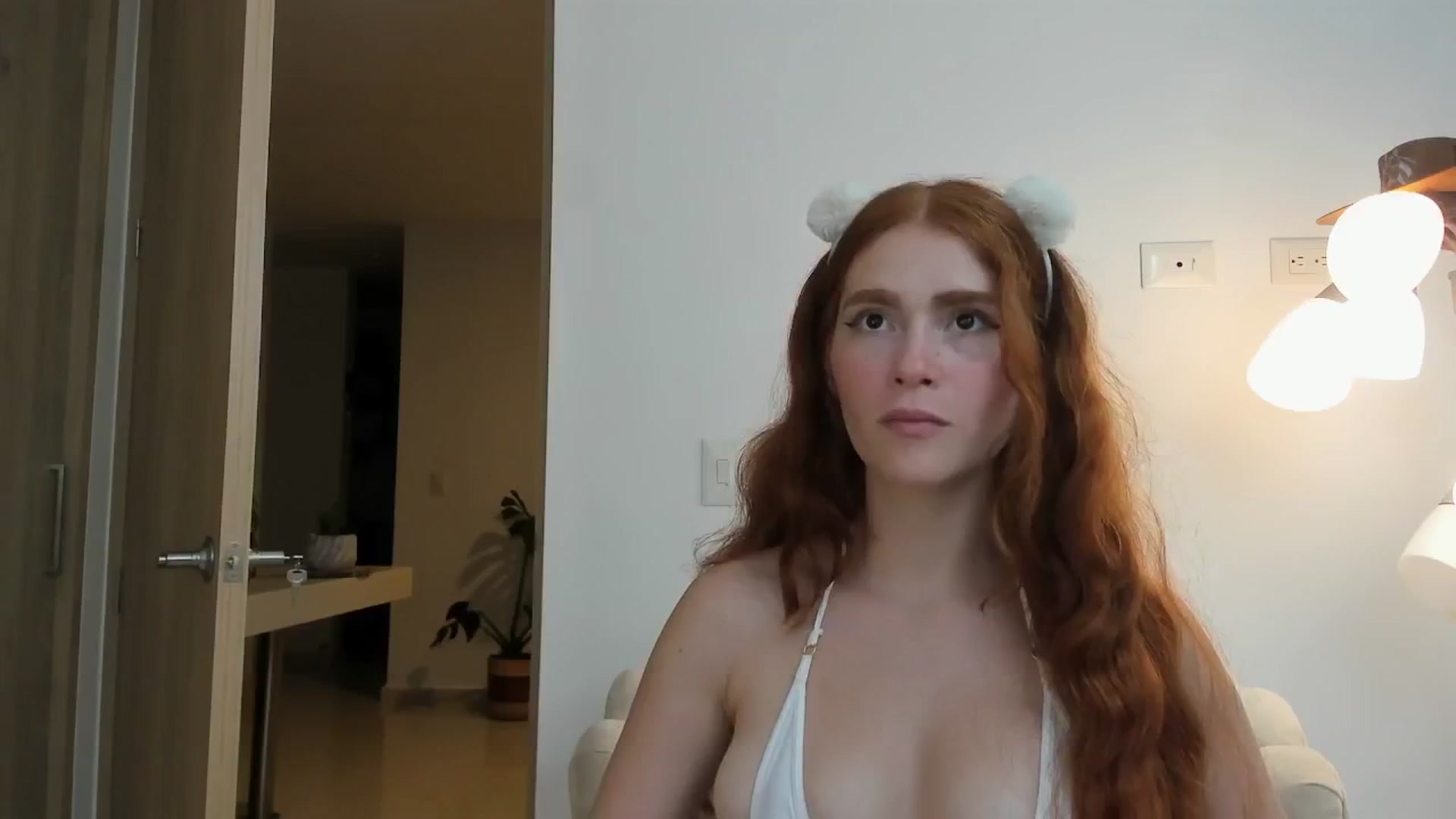 Gallery image thumbnail from Zathanna's myfreecams stream on, 02/25/2025, 01:34 image 16 of 20