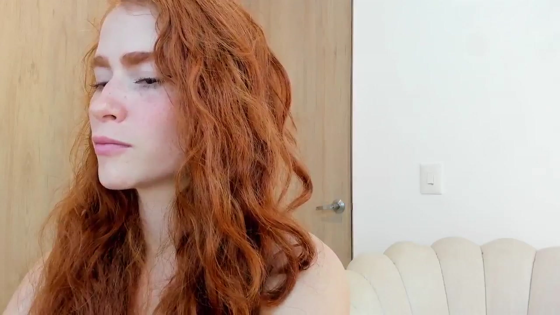 Gallery image thumbnail from Zathanna's myfreecams stream on, 03/28/2025, 02:29 image 11 of 20