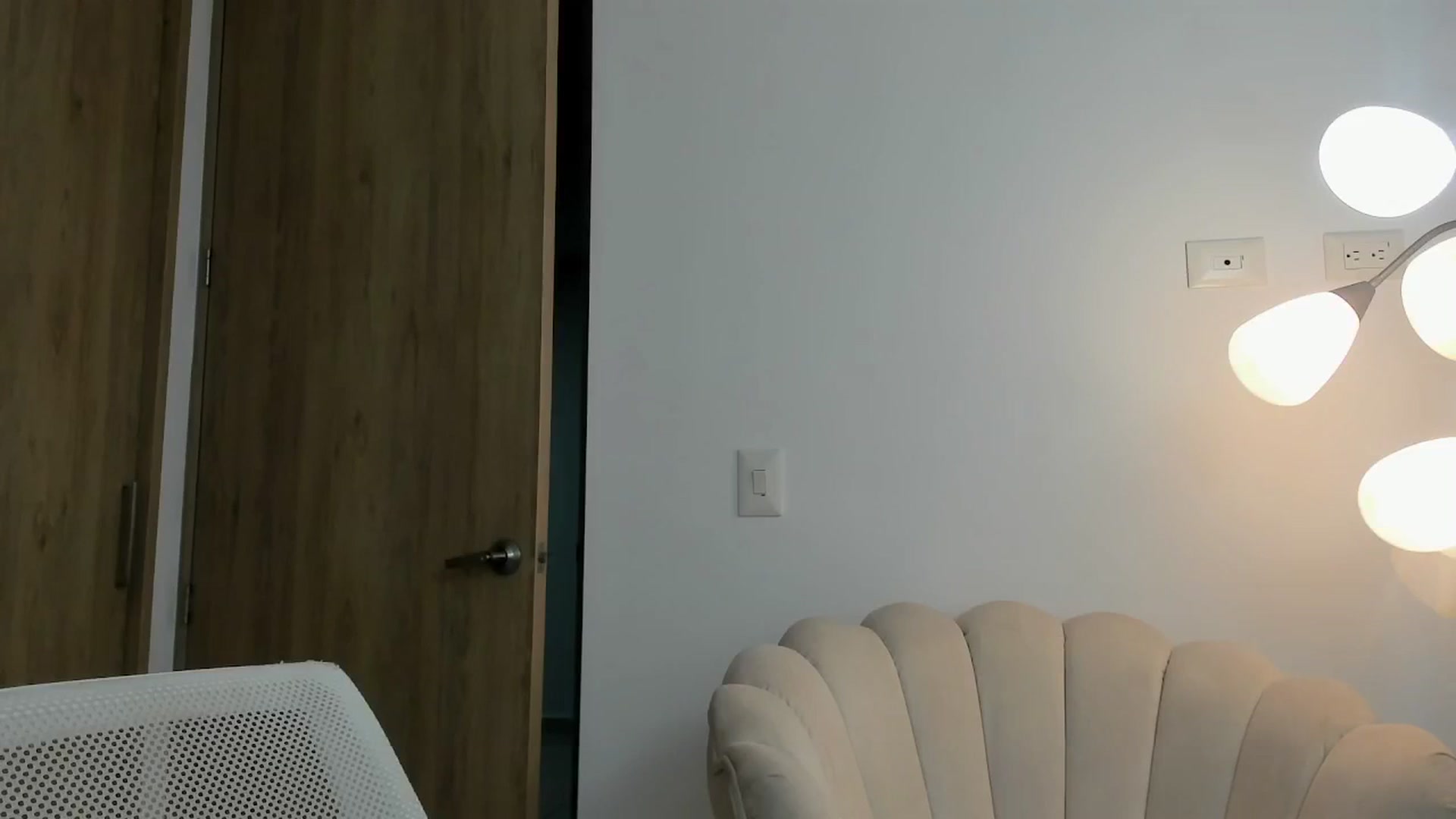 Gallery image thumbnail from Zathanna's myfreecams stream on, 04/15/2025, 04:53 image 8 of 20