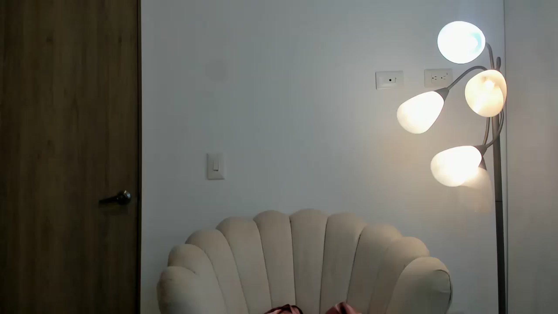 Gallery image thumbnail from Zathanna's myfreecams stream on, 04/23/2025, 01:07 image 8 of 20