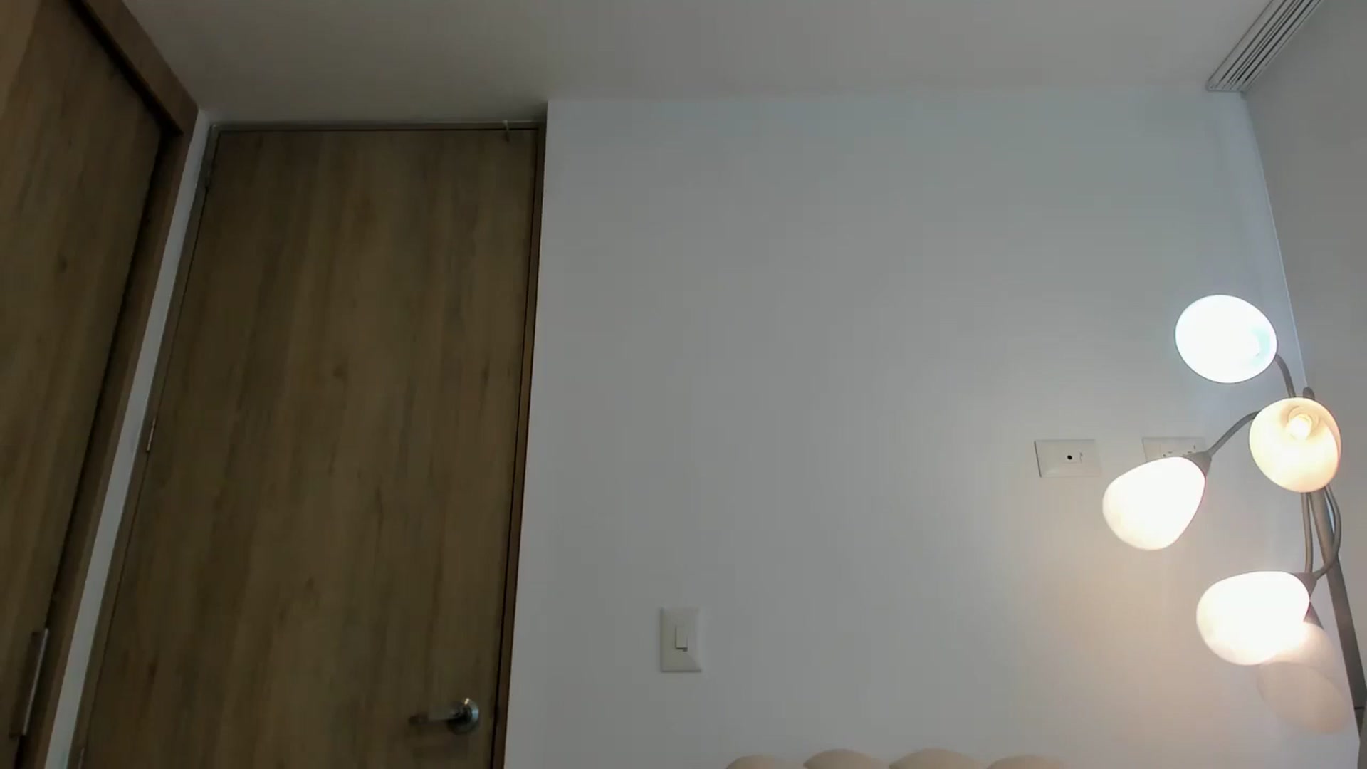 Gallery image thumbnail from Zathanna's myfreecams stream on, 04/23/2025, 15:37 image 20 of 20