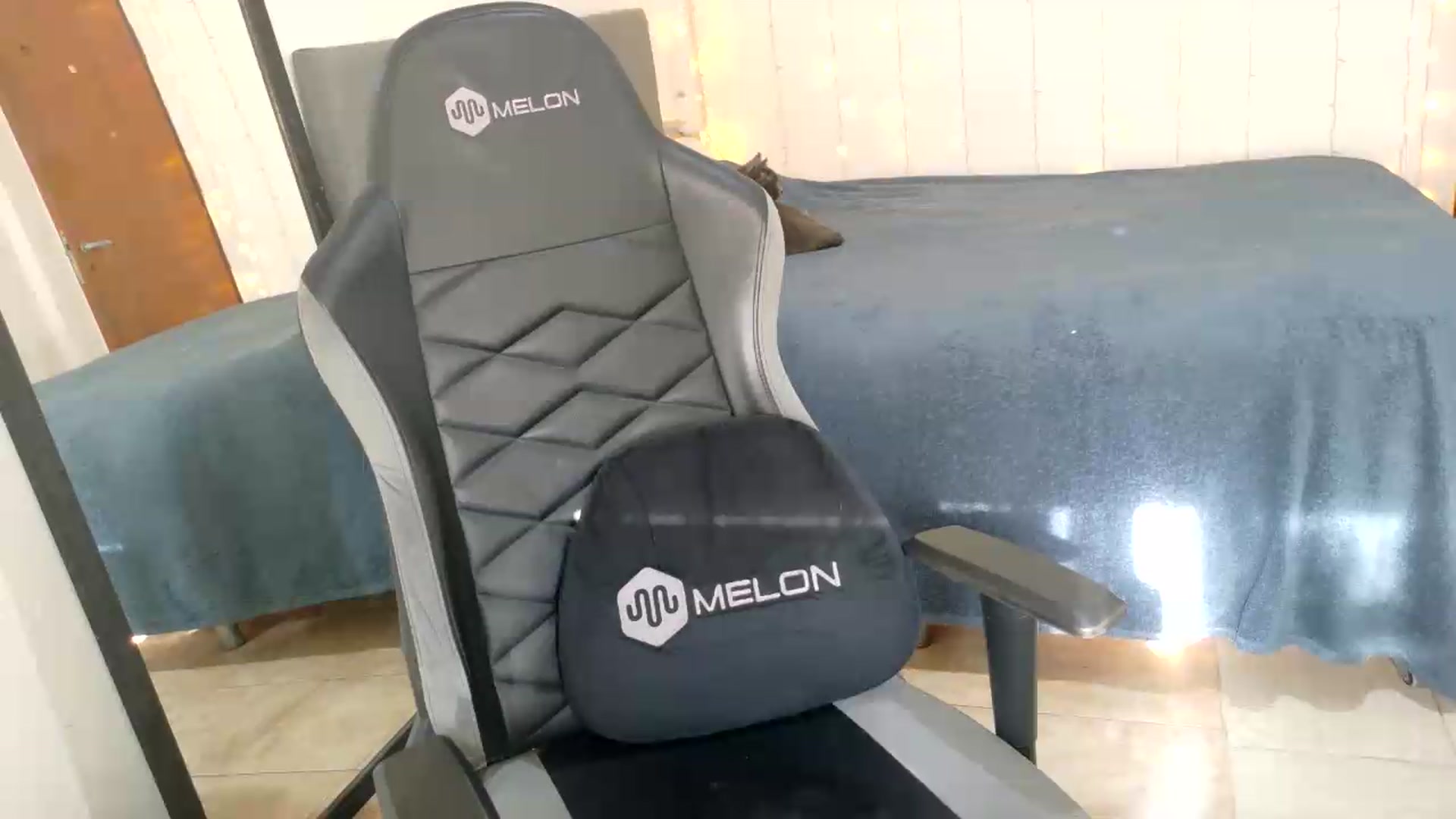 Gallery image thumbnail from Zefyra1's myfreecams stream on, 07/16/2026, 18:55 image 16 of 20