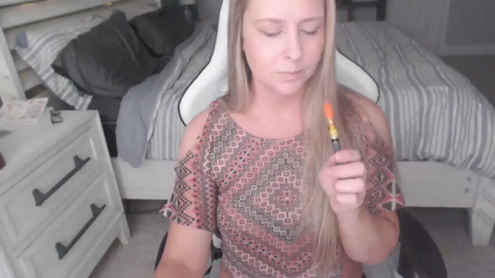 Gallery image thumbnail from ZenZoey's myfreecams stream on, 01/15/2025, 17:19 image 5 of 20