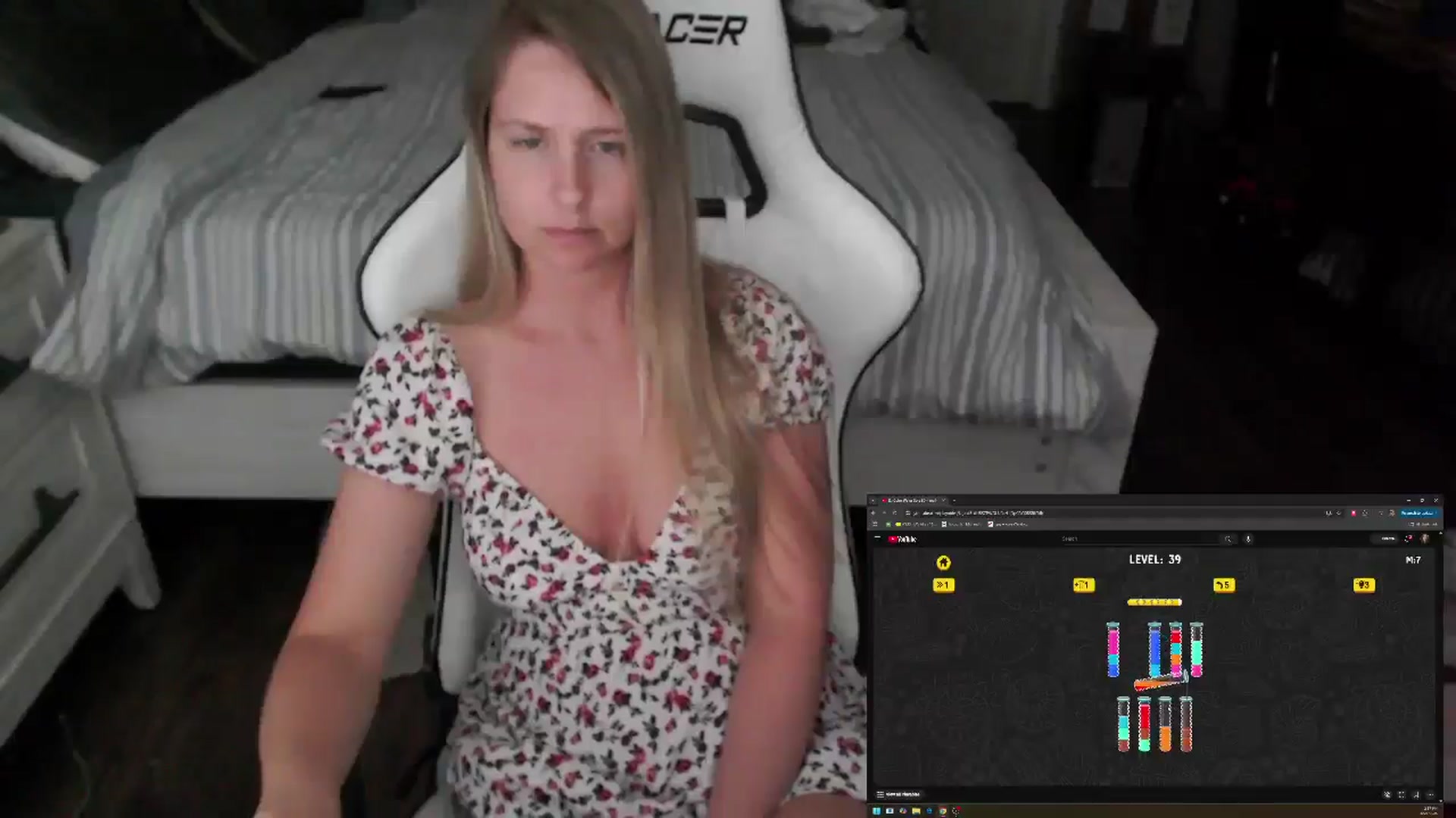 Gallery image thumbnail from ZenZoey's myfreecams stream on, 06/23/2025, 20:15 image 3 of 20
