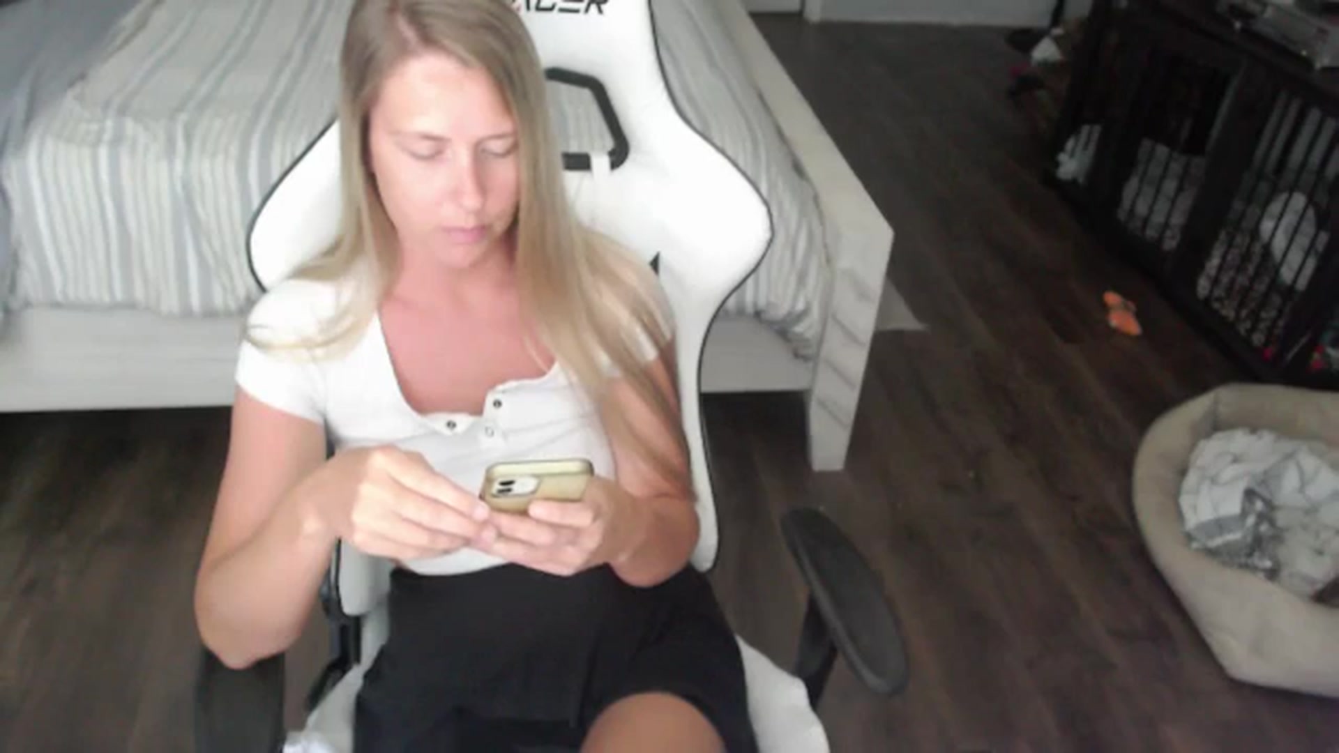 Gallery image thumbnail from ZenZoey's myfreecams stream on, 07/11/2025, 18:14 image 18 of 20