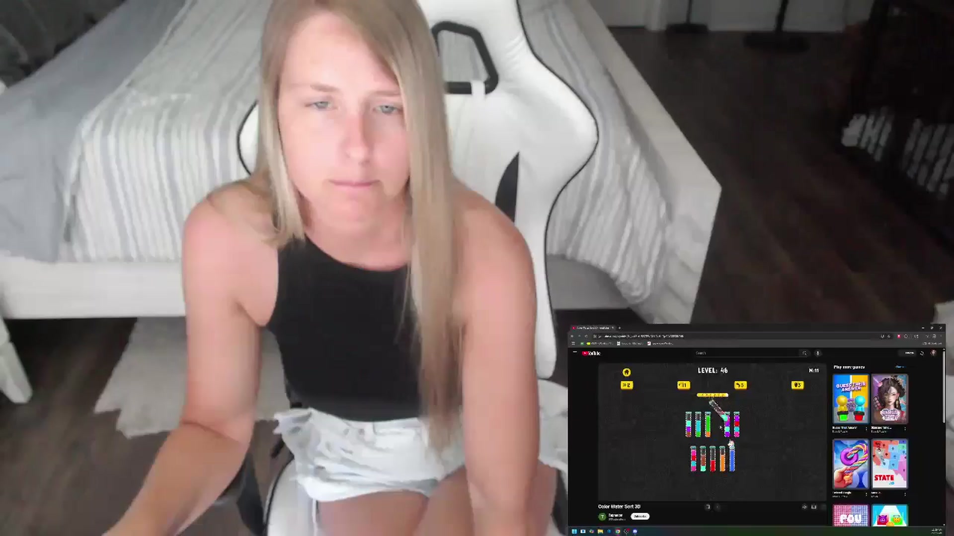 Gallery image thumbnail from ZenZoey's myfreecams stream on, 07/14/2025, 17:57 image 4 of 20