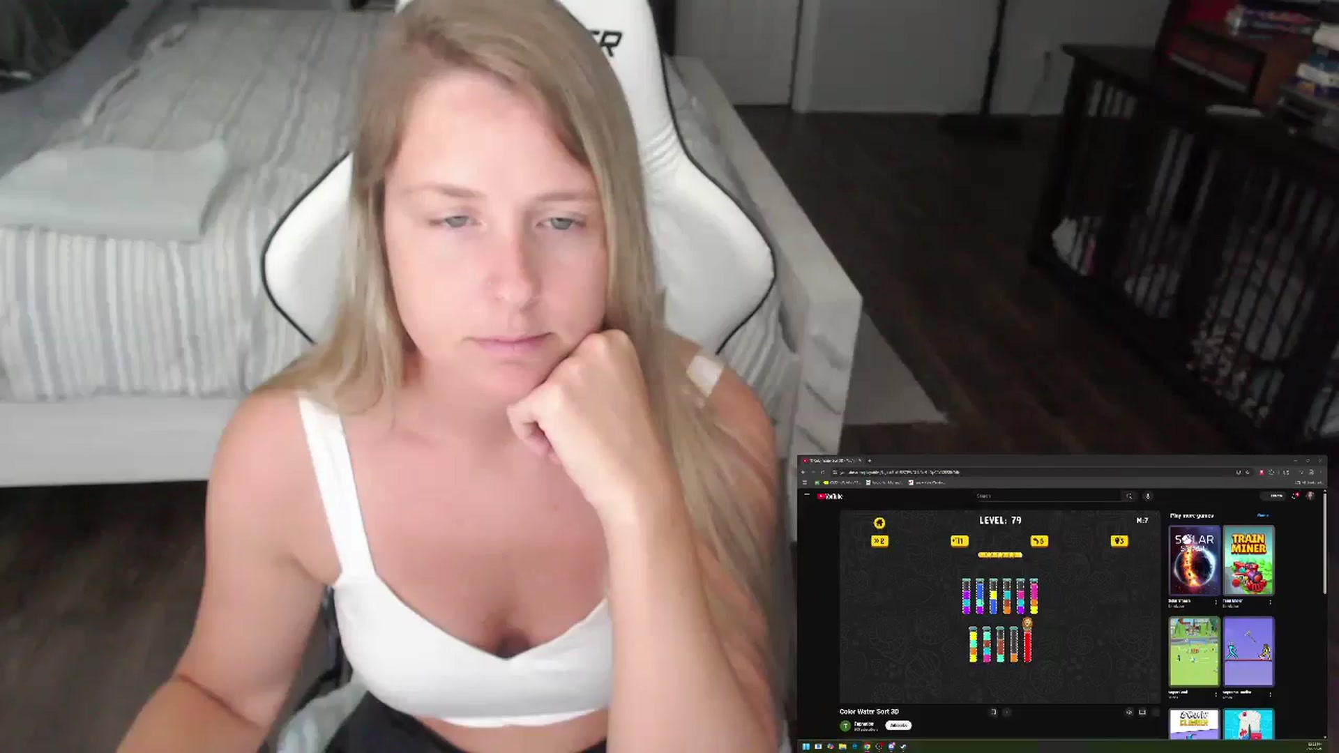 Gallery image thumbnail from ZenZoey's myfreecams stream on, 07/22/2025, 17:37 image 17 of 20