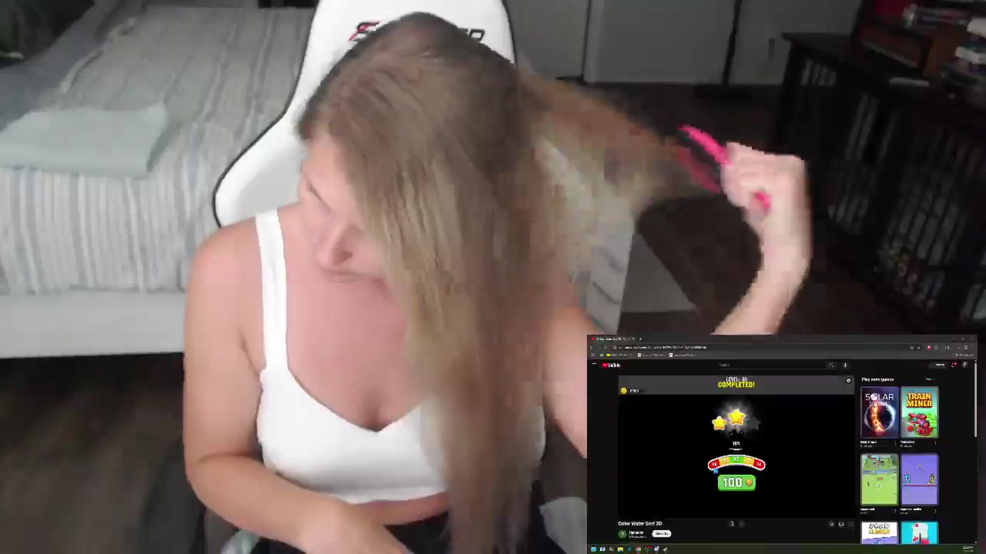 Gallery image thumbnail from ZenZoey's myfreecams stream on, 07/22/2025, 17:37 image 19 of 20