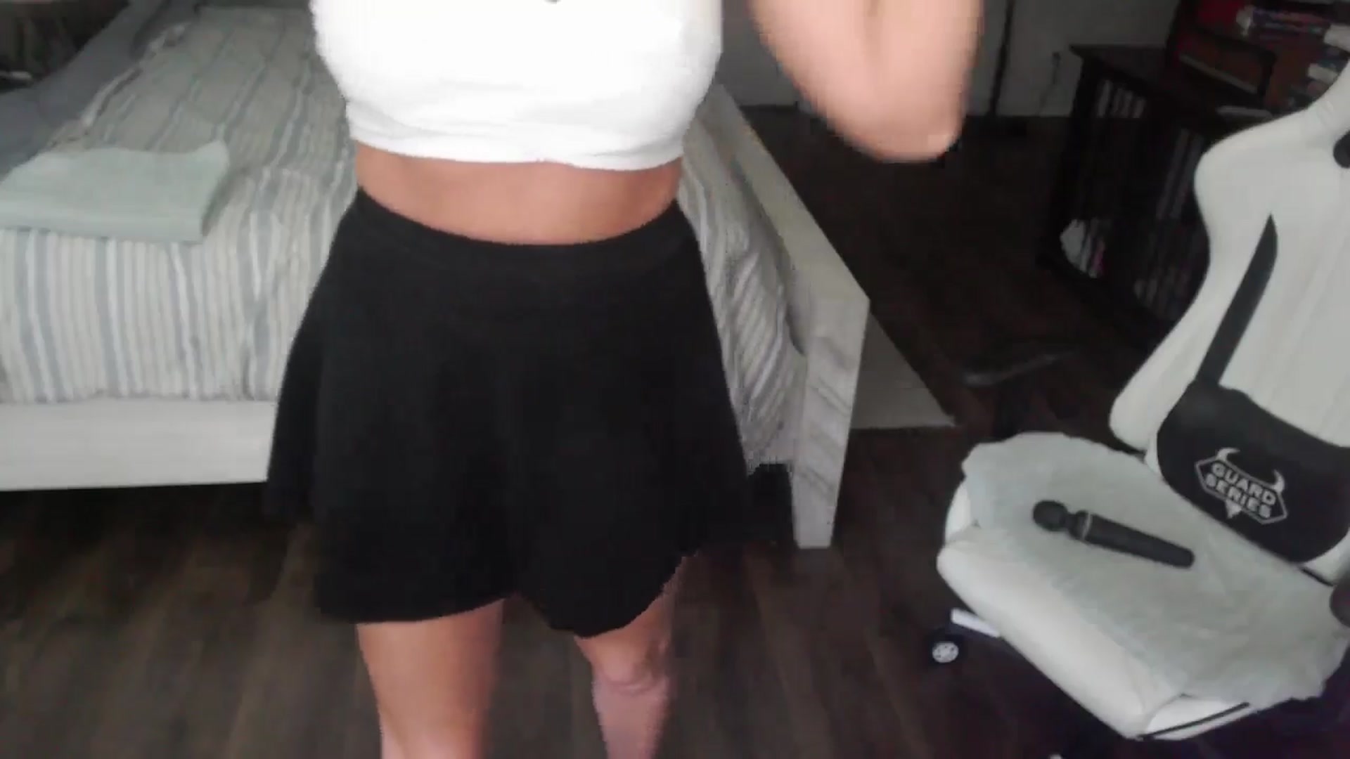 Gallery image thumbnail from ZenZoey's myfreecams stream on, 07/22/2025, 18:24 image 3 of 20