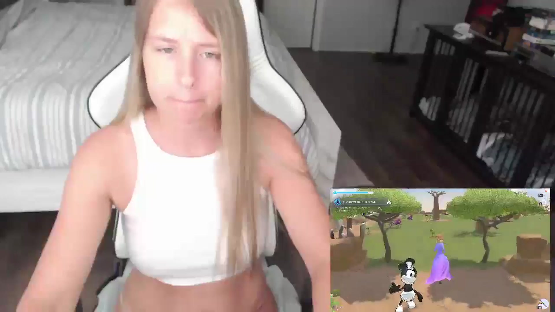 Gallery image thumbnail from ZenZoey's myfreecams stream on, 07/23/2025, 17:20 image 17 of 20