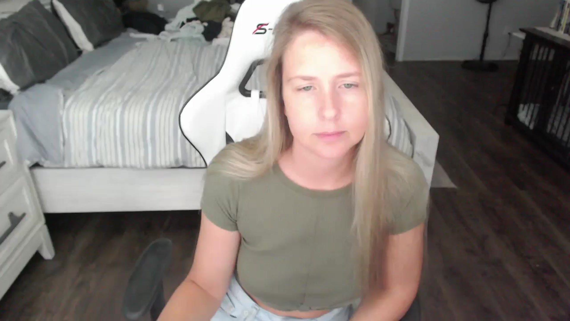 Gallery image thumbnail from ZenZoey's myfreecams stream on, 07/30/2025, 18:43 image 2 of 20