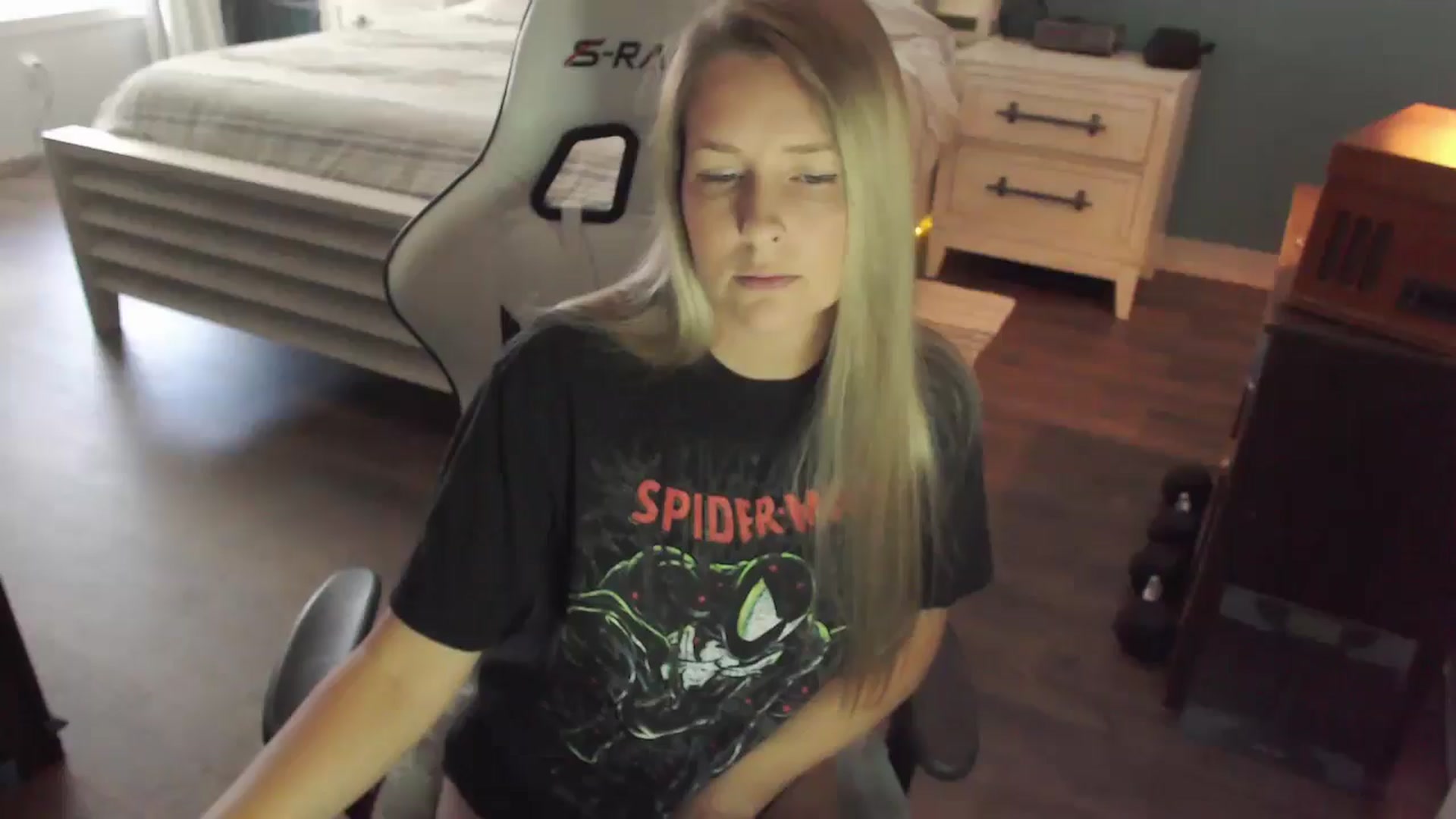 Gallery image thumbnail from ZenZoey's myfreecams stream on, 09/23/2025, 16:45 image 18 of 20