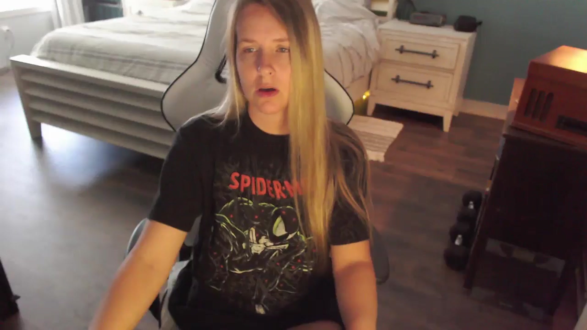Gallery image thumbnail from ZenZoey's myfreecams stream on, 09/23/2025, 16:45 image 8 of 20