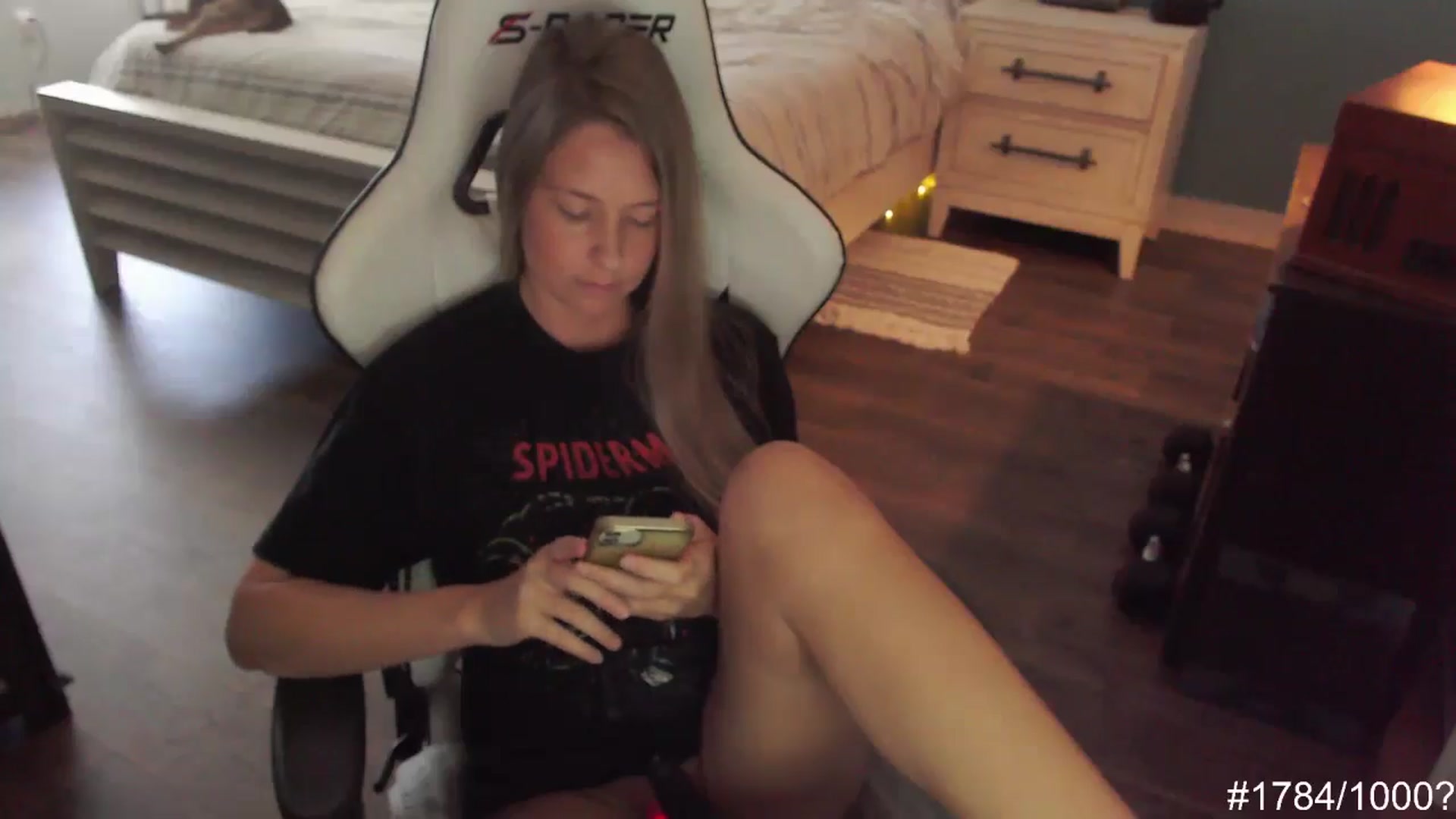 Gallery image thumbnail from ZenZoey's myfreecams stream on, 09/23/2025, 17:24 image 4 of 20