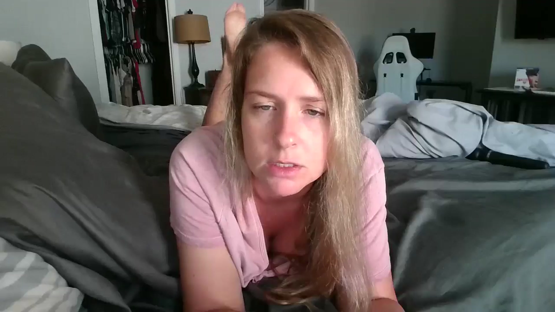 Gallery image thumbnail from ZenZoey's myfreecams stream on, 10/02/2025, 15:05 image 4 of 20