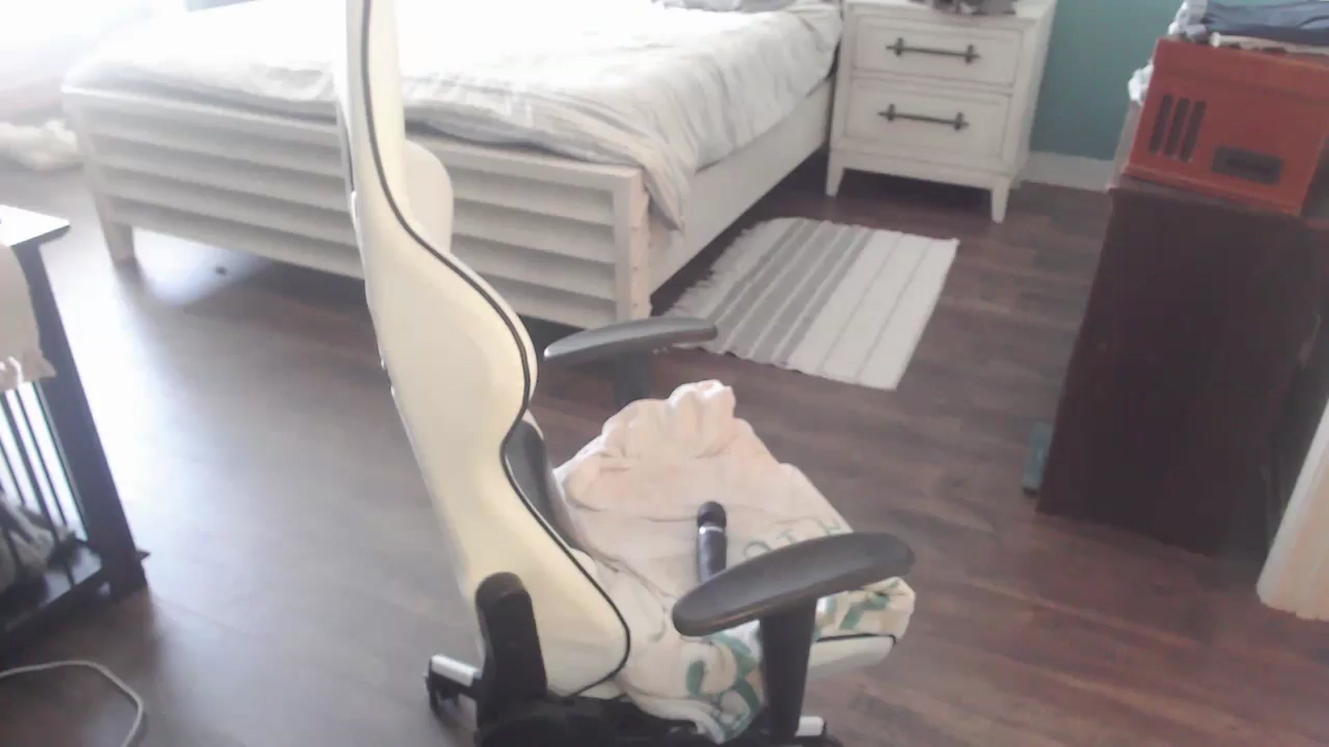 Gallery image thumbnail from ZenZoey's myfreecams stream on, 10/07/2025, 16:08 image 3 of 20