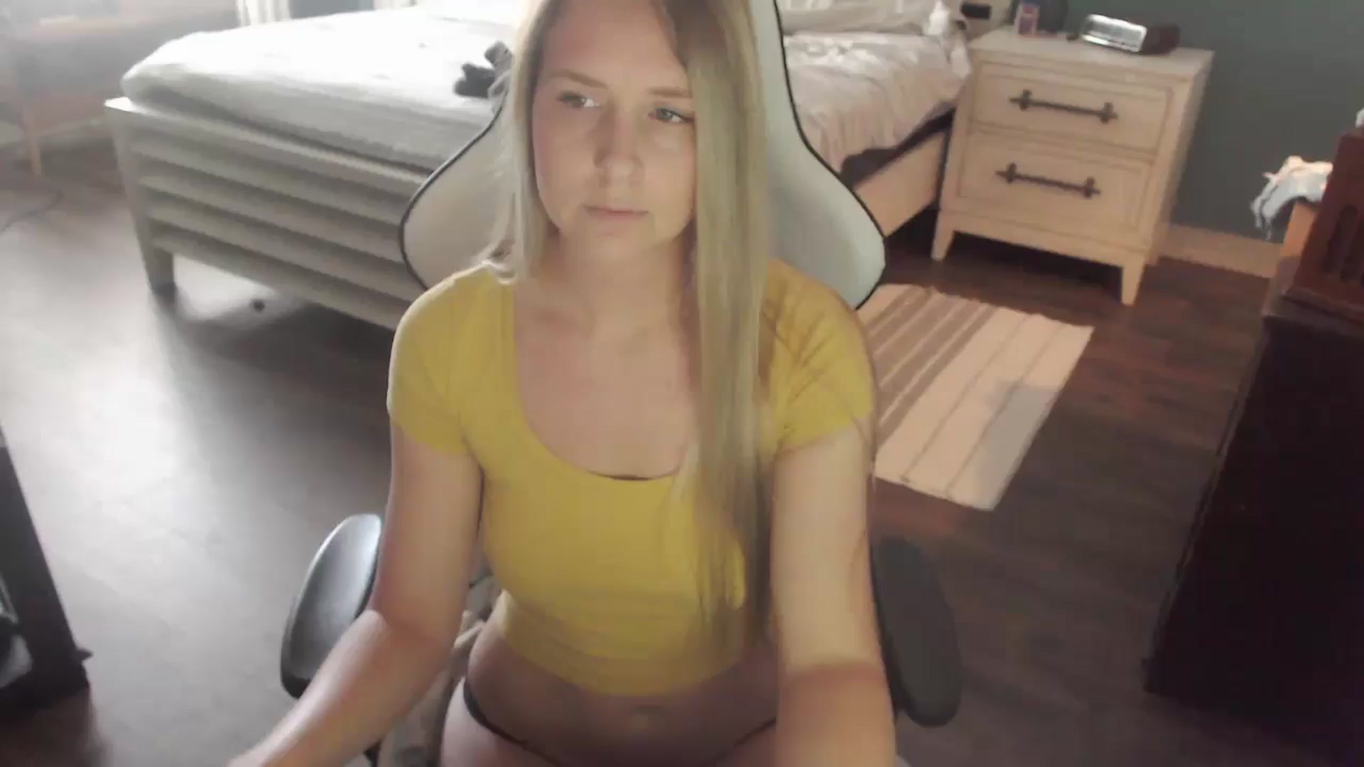 Gallery image thumbnail from ZenZoey's myfreecams stream on, 10/09/2025, 18:11 image 2 of 20