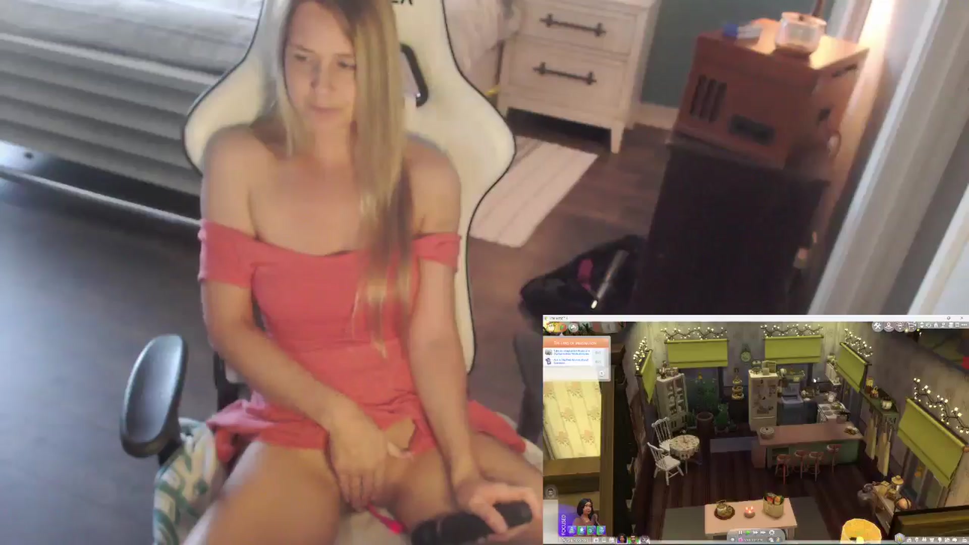 Gallery image thumbnail from ZenZoey's myfreecams stream on, 10/14/2025, 18:29 image 12 of 20