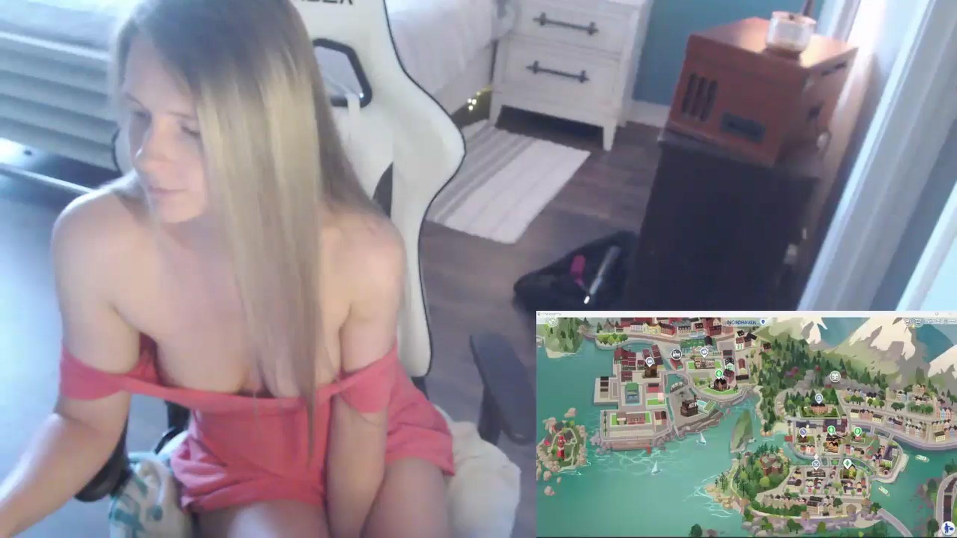 Gallery image thumbnail from ZenZoey's myfreecams stream on, 10/14/2025, 18:58 image 13 of 20