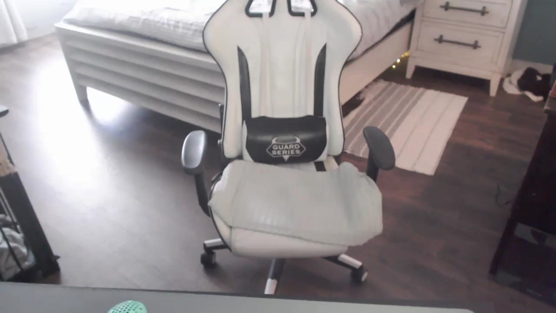 Gallery image thumbnail from ZenZoey's myfreecams stream on, 11/04/2025, 19:53 image 9 of 20