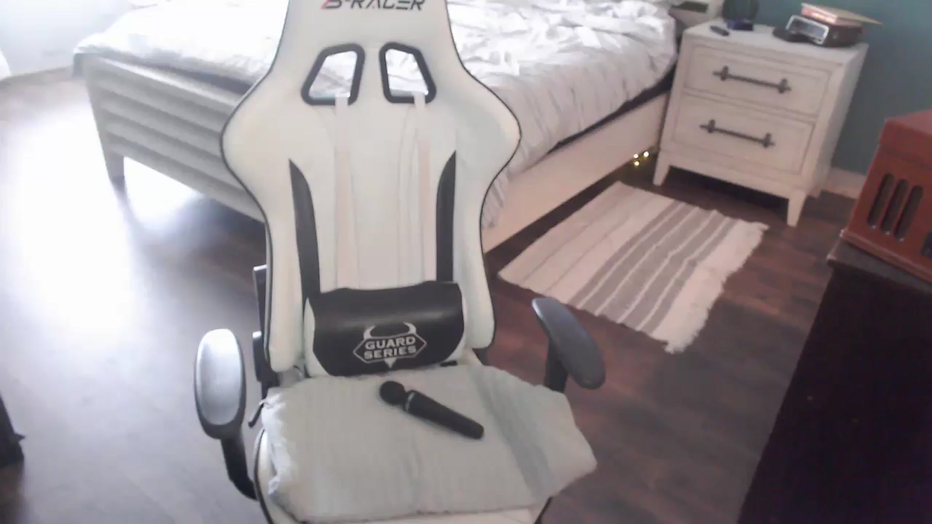 Gallery image thumbnail from ZenZoey's myfreecams stream on, 11/05/2025, 19:03 image 15 of 20