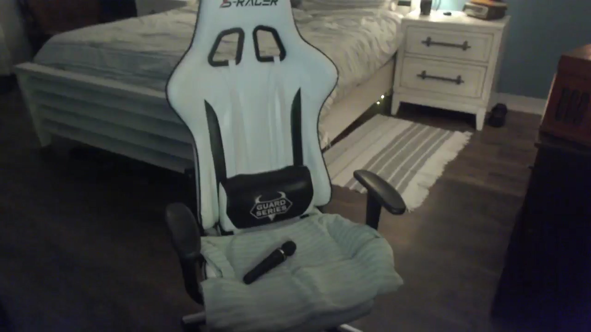 Gallery image thumbnail from ZenZoey's myfreecams stream on, 11/12/2025, 18:07 image 9 of 20