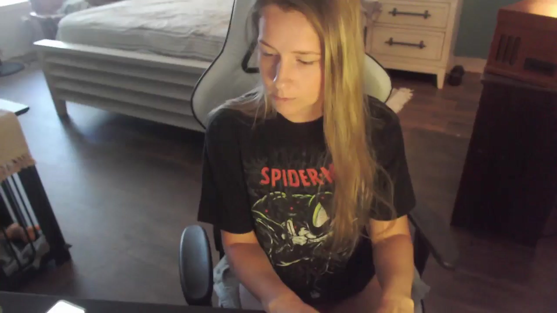 Gallery image thumbnail from ZenZoey's myfreecams stream on, 11/13/2025, 16:58 image 18 of 20