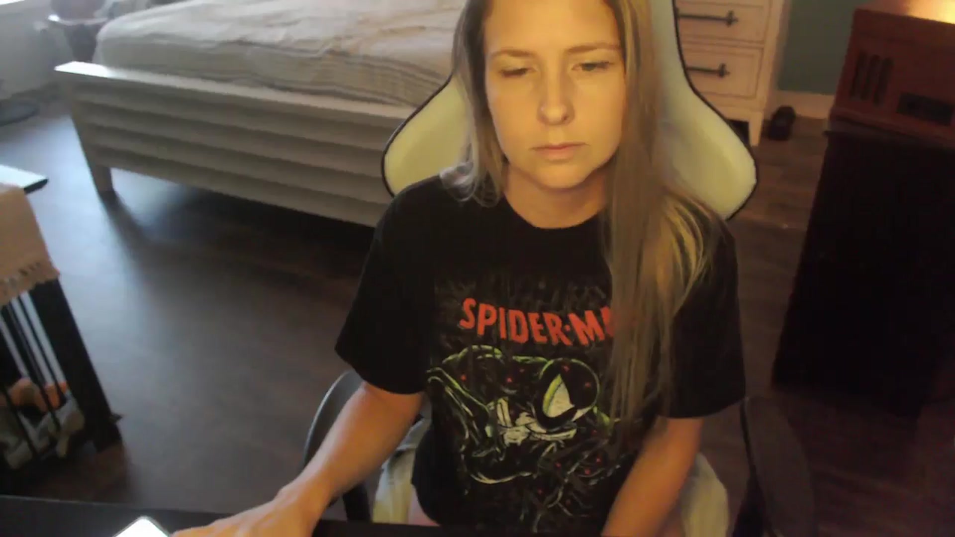Gallery image thumbnail from ZenZoey's myfreecams stream on, 11/13/2025, 17:31 image 19 of 20