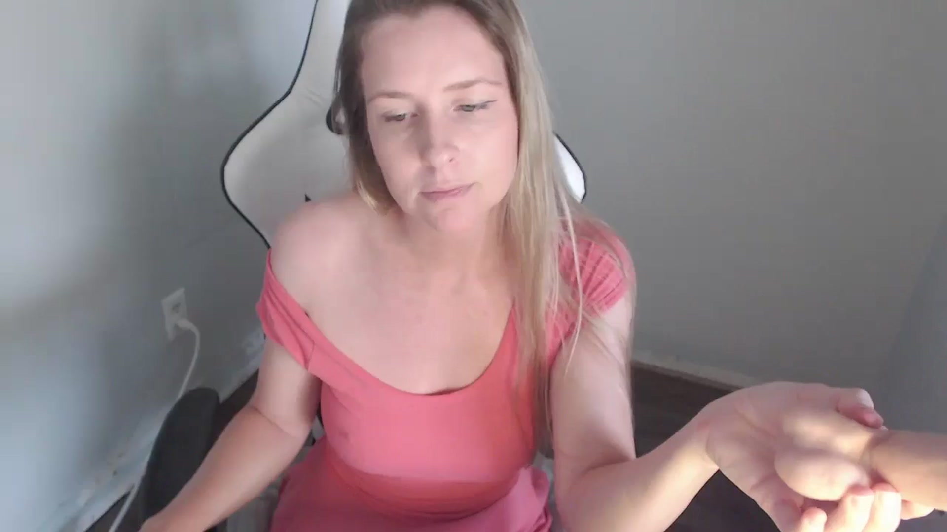 Gallery image thumbnail from ZenZoey's myfreecams stream on, 11/13/2025, 20:57 image 11 of 20