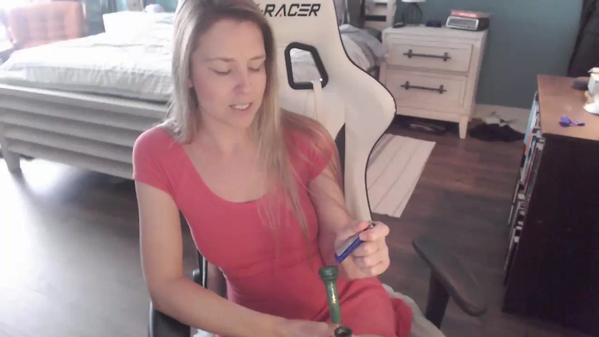 Gallery image thumbnail from ZenZoey's myfreecams stream on, 01/05/2026, 19:56 image 11 of 20