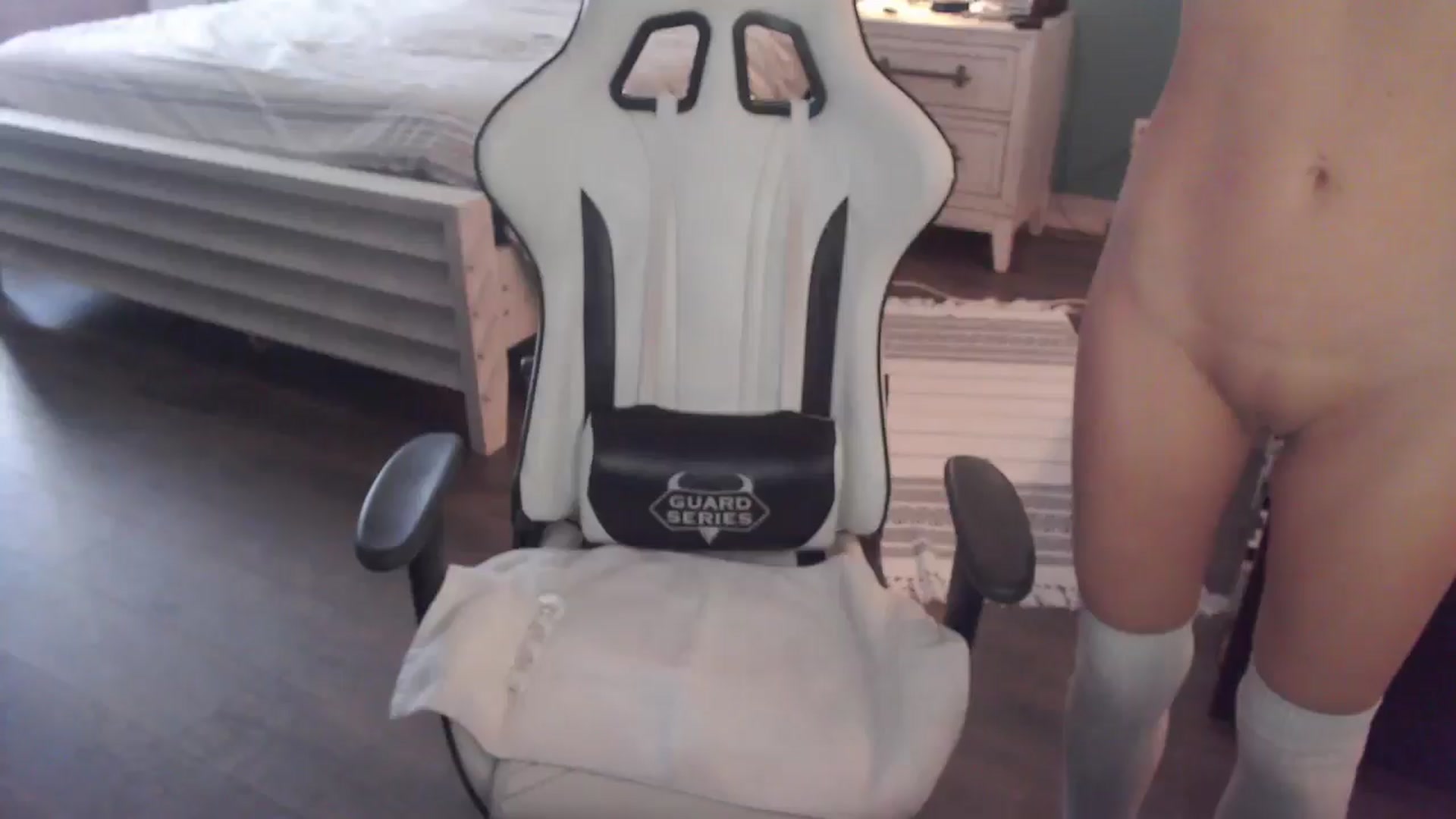 Gallery image thumbnail from ZenZoey's myfreecams stream on, 01/28/2026, 17:07 image 1 of 20