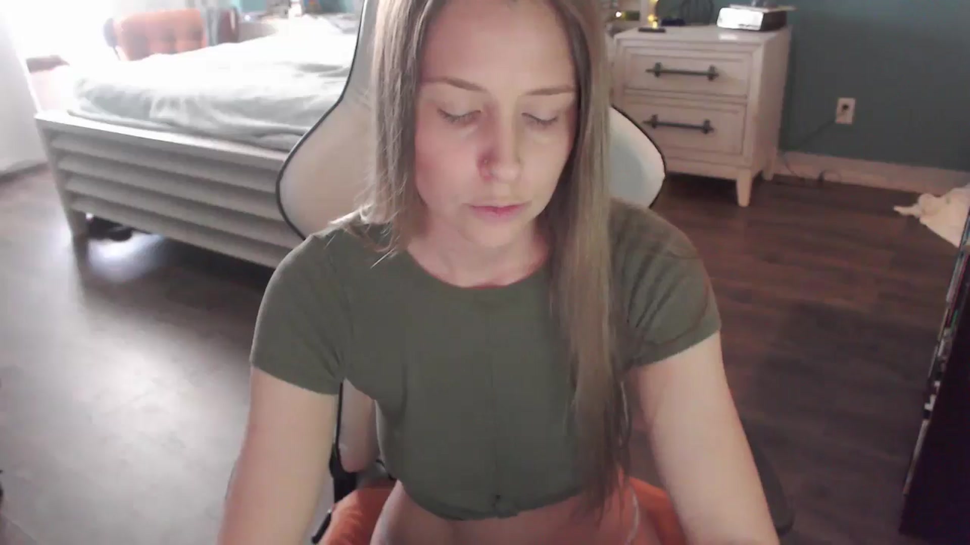Gallery image thumbnail from ZenZoey's myfreecams stream on, 02/10/2026, 20:26 image 16 of 20