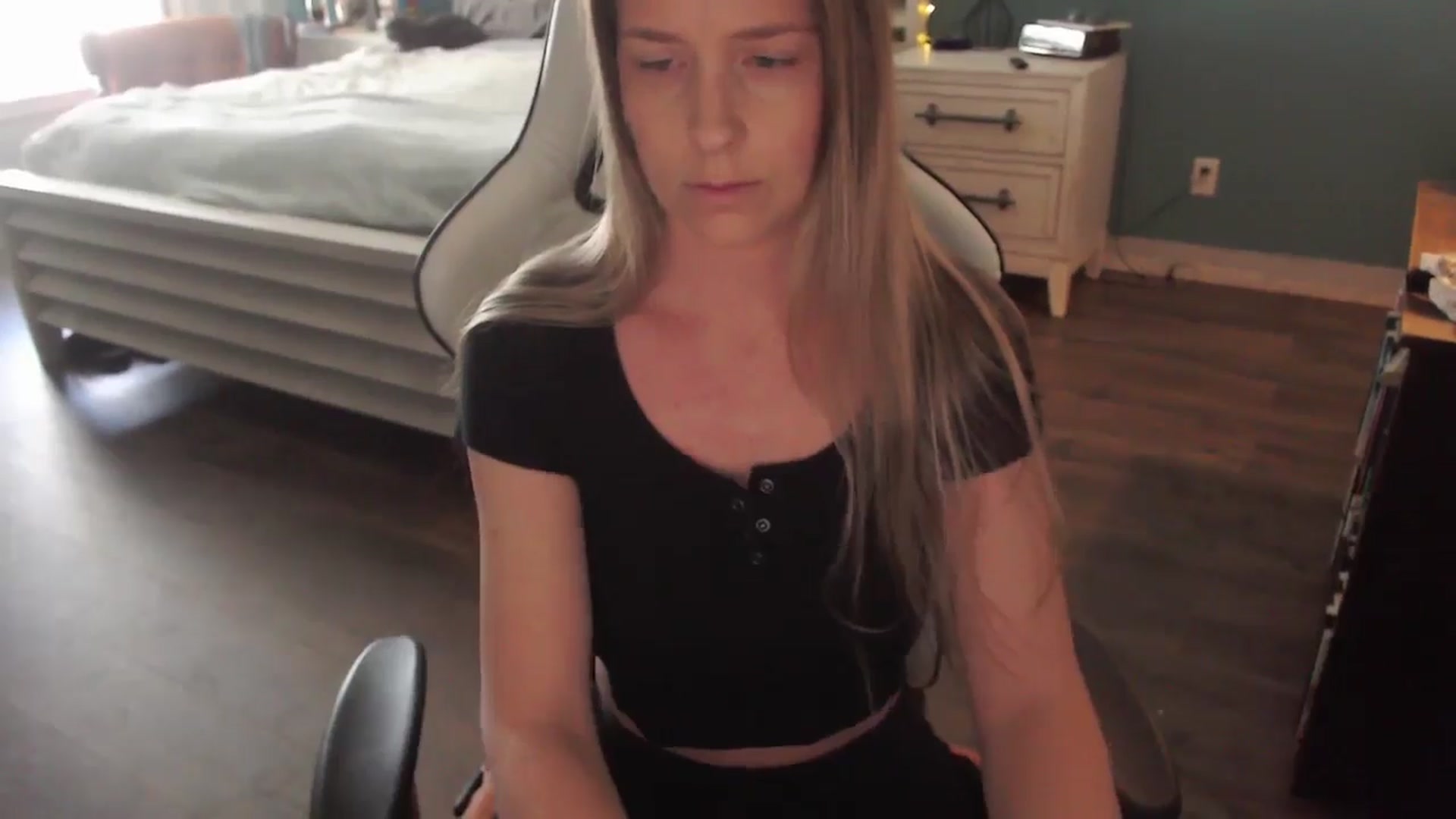 Gallery image thumbnail from ZenZoey's myfreecams stream on, 02/11/2026, 17:30 image 7 of 20
