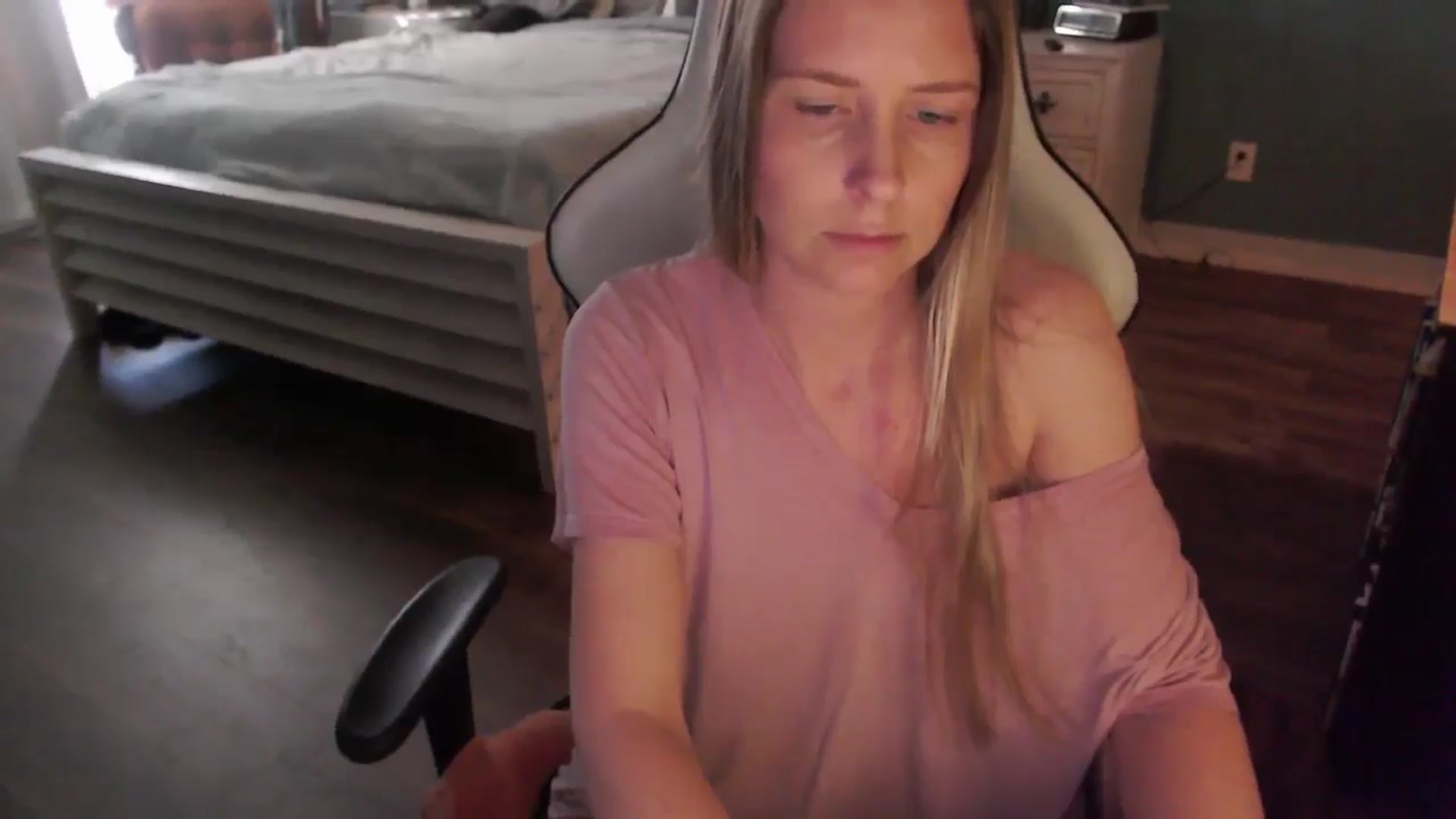 Gallery image thumbnail from ZenZoey's myfreecams stream on, 02/11/2026, 21:19 image 10 of 20