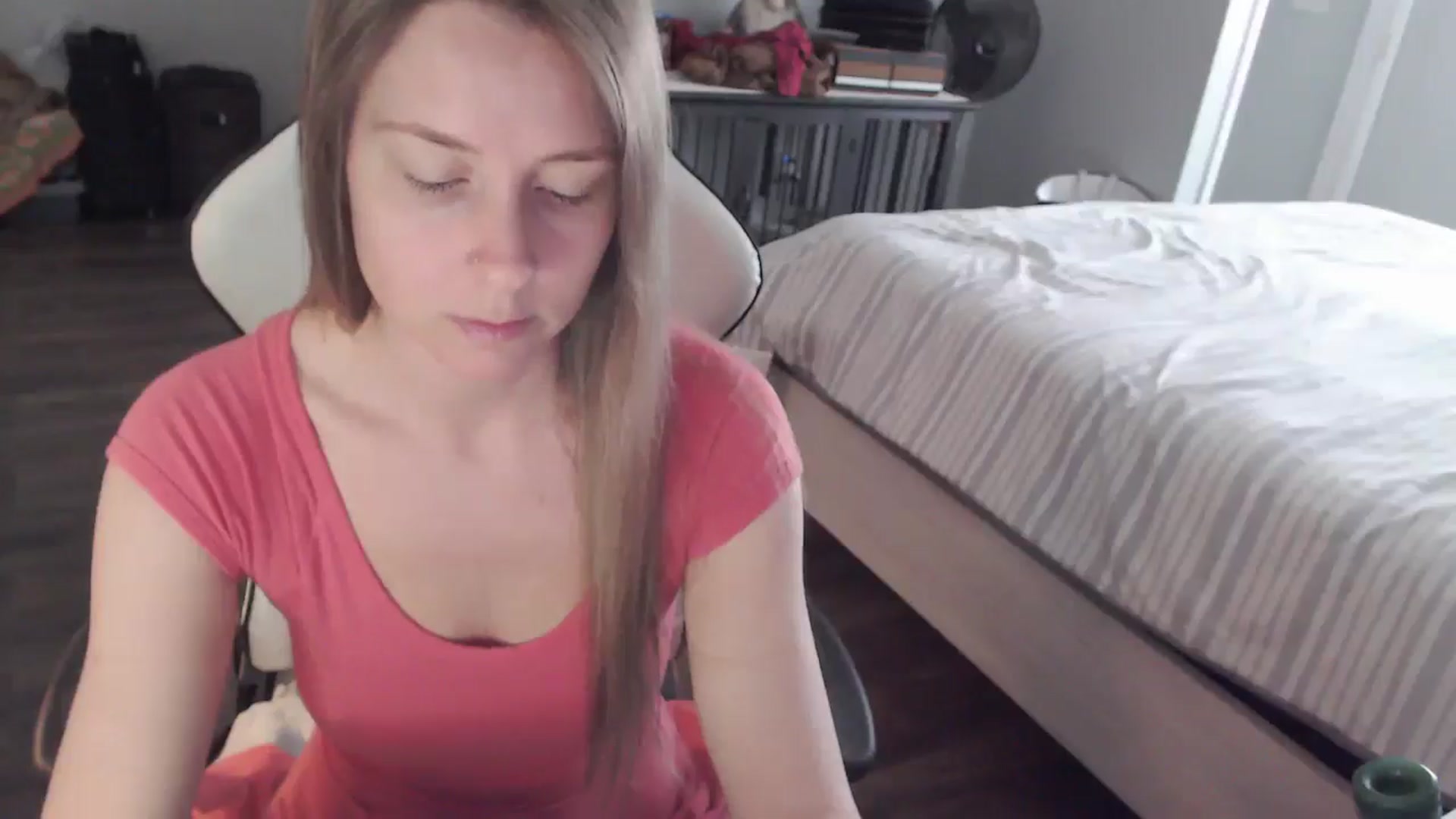Gallery image thumbnail from ZenZoey's myfreecams stream on, 03/03/2026, 17:26 image 10 of 20
