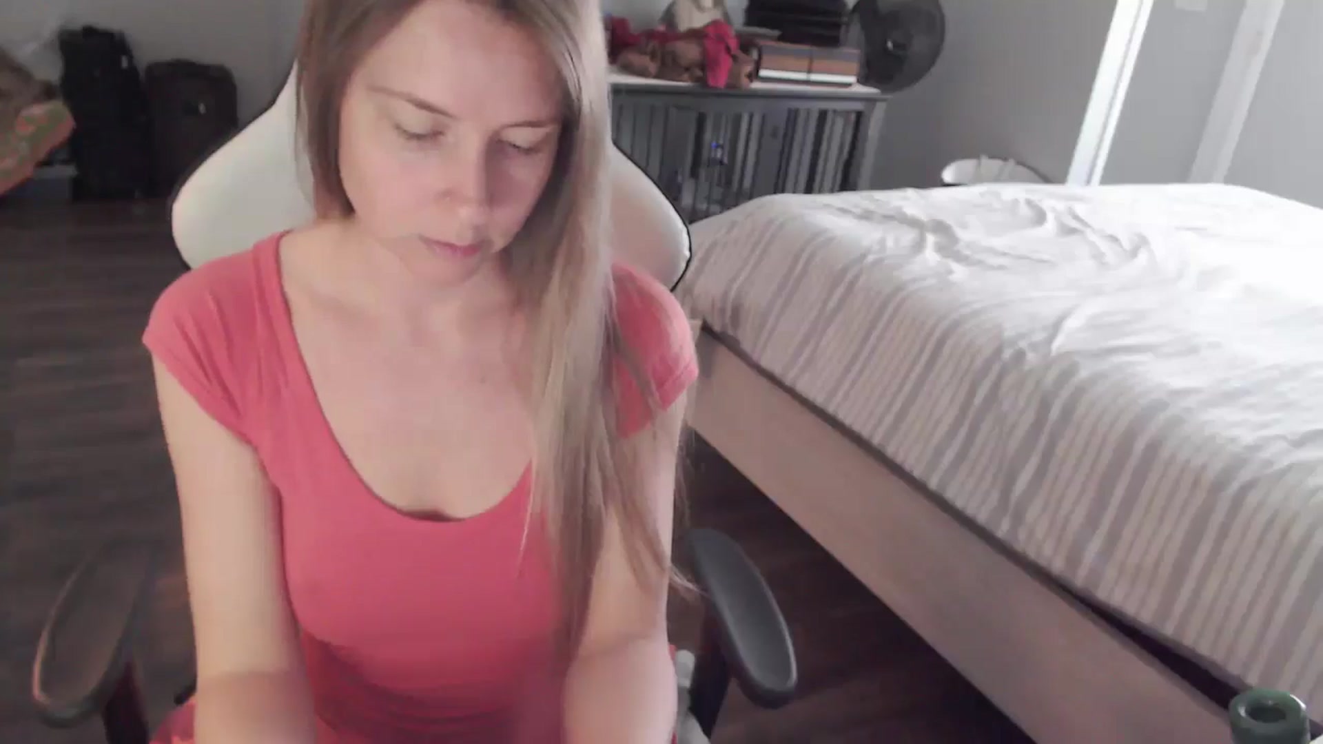 Gallery image thumbnail from ZenZoey's myfreecams stream on, 03/03/2026, 17:26 image 7 of 20